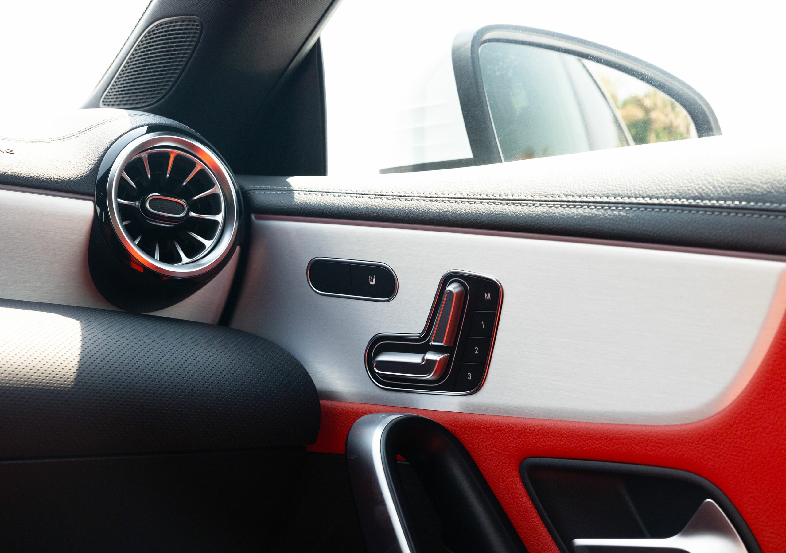 Mercedes Benz 2024 CLA 250  – White