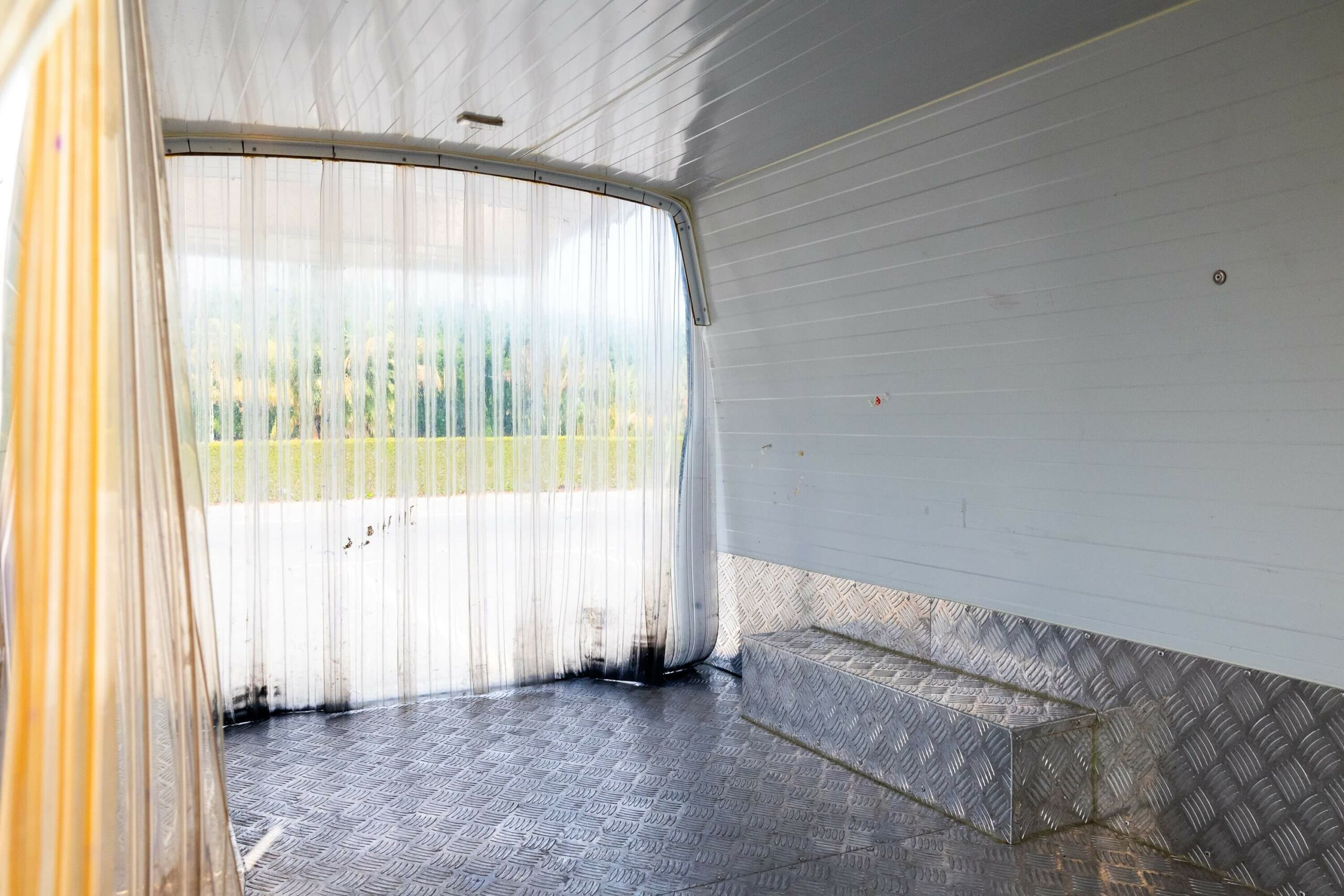 2020 Nissan Urvan NV350 Chiller Van For Sale In UAE