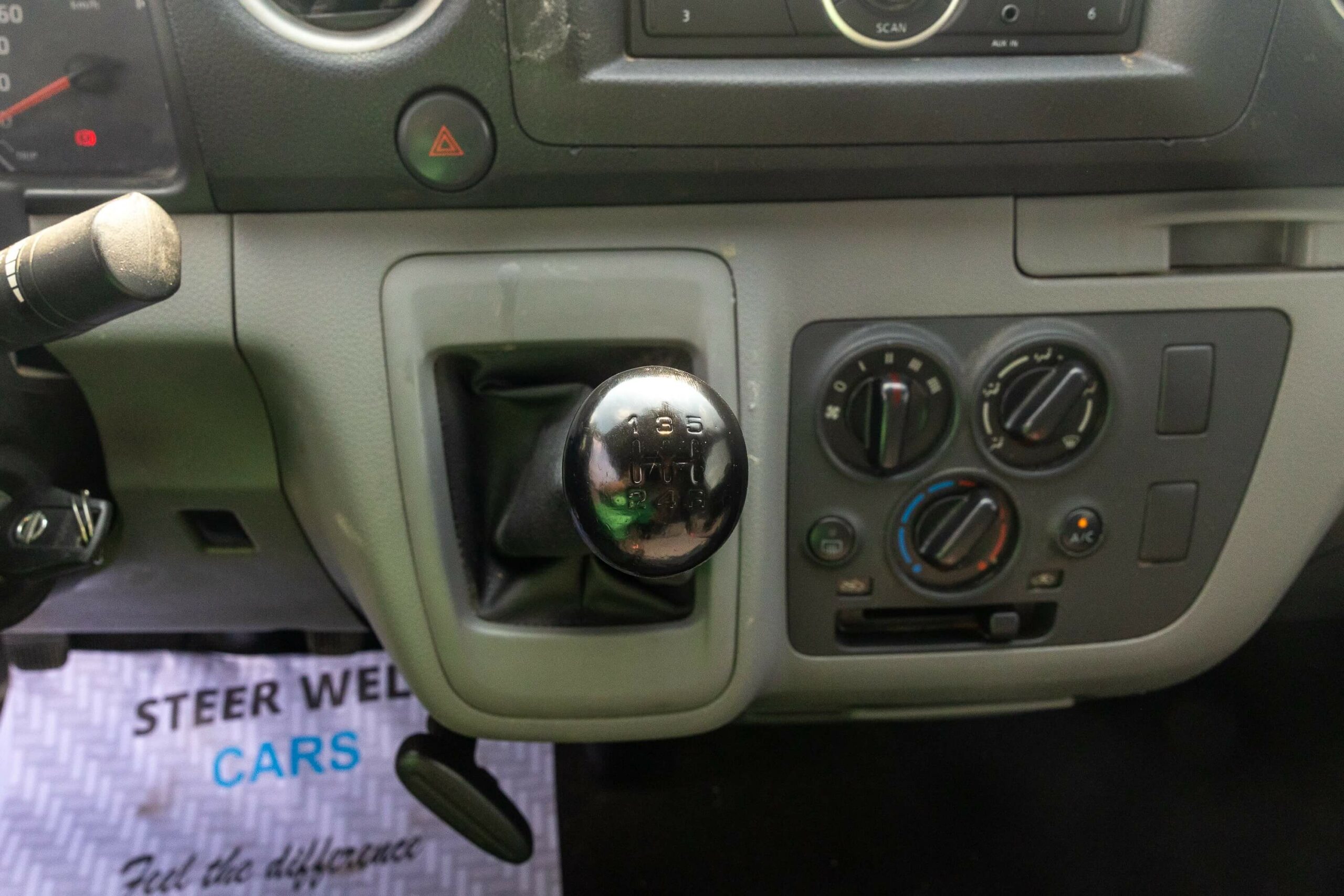 2020 Nissan Urvan NV350 Chiller Van For Sale In UAE