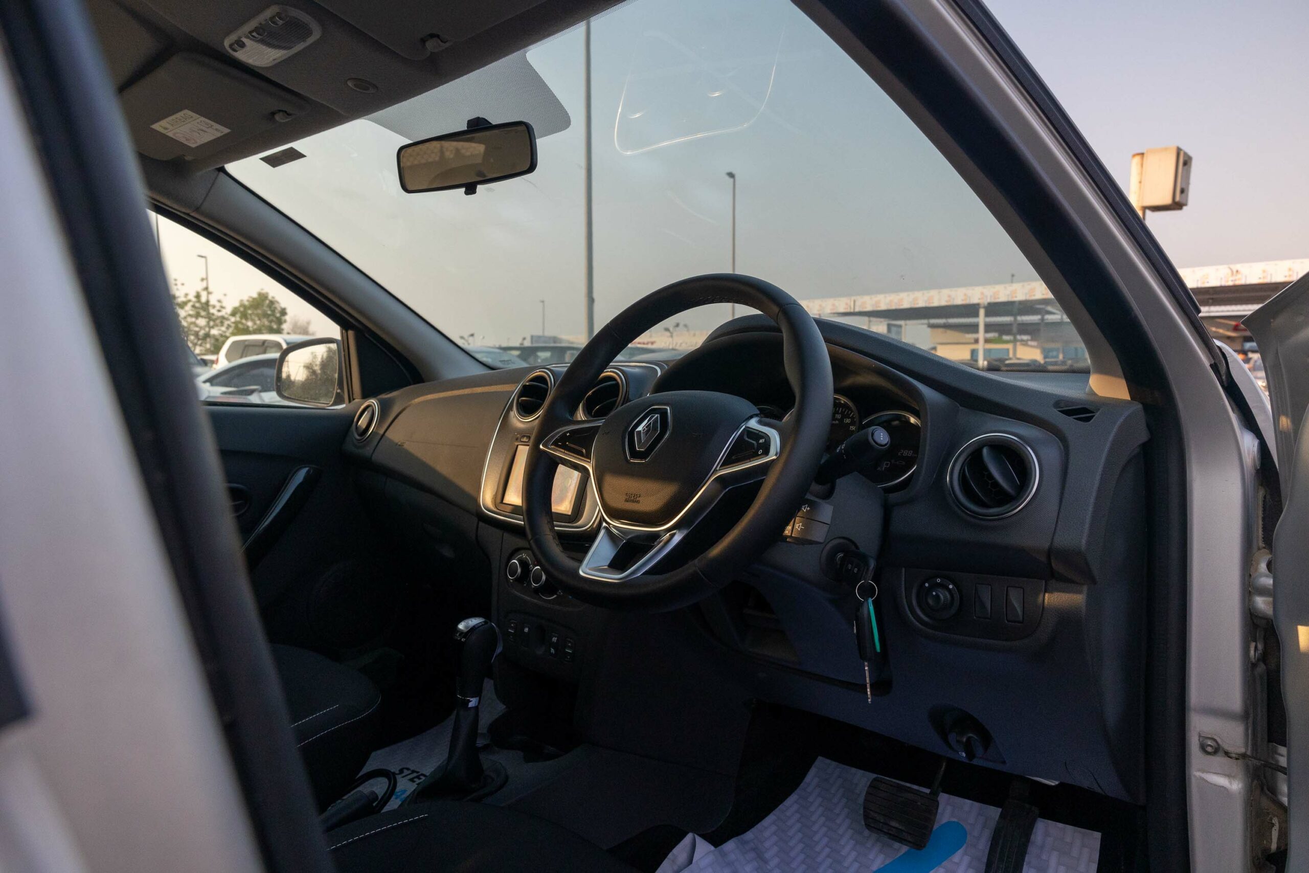 Renault Logan 2019 – Silver