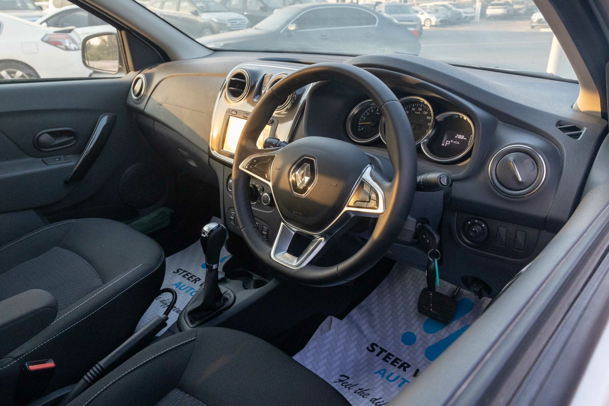 Renault Logan 2019 – Silver