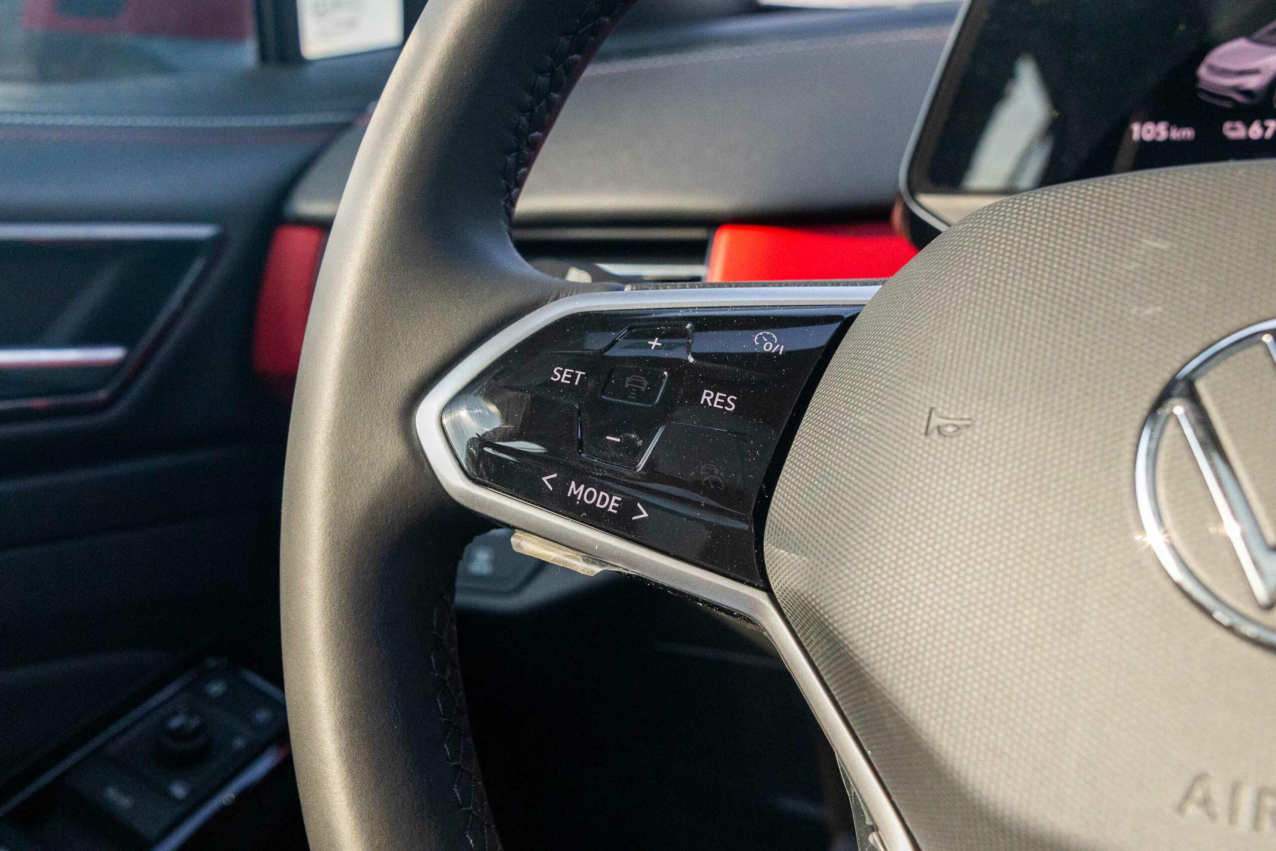 Volkswagen ID4 X Pro Electric 2022 – Red