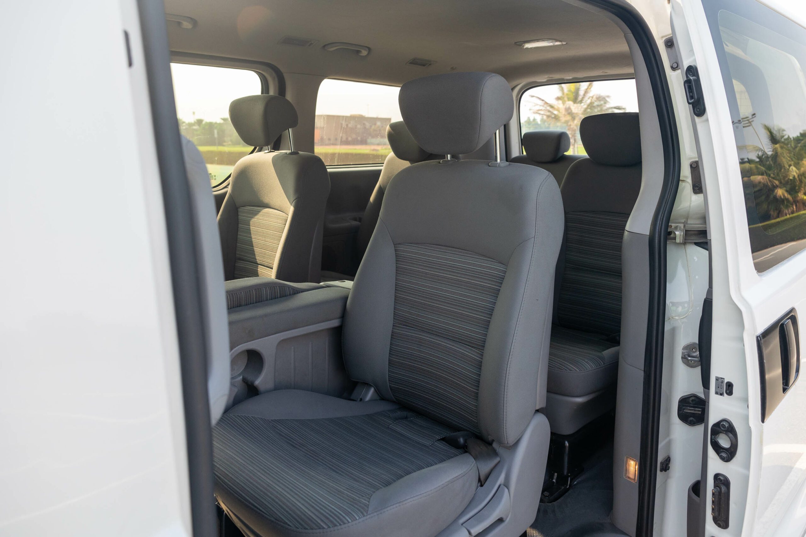 2019 Hyundai H1– White