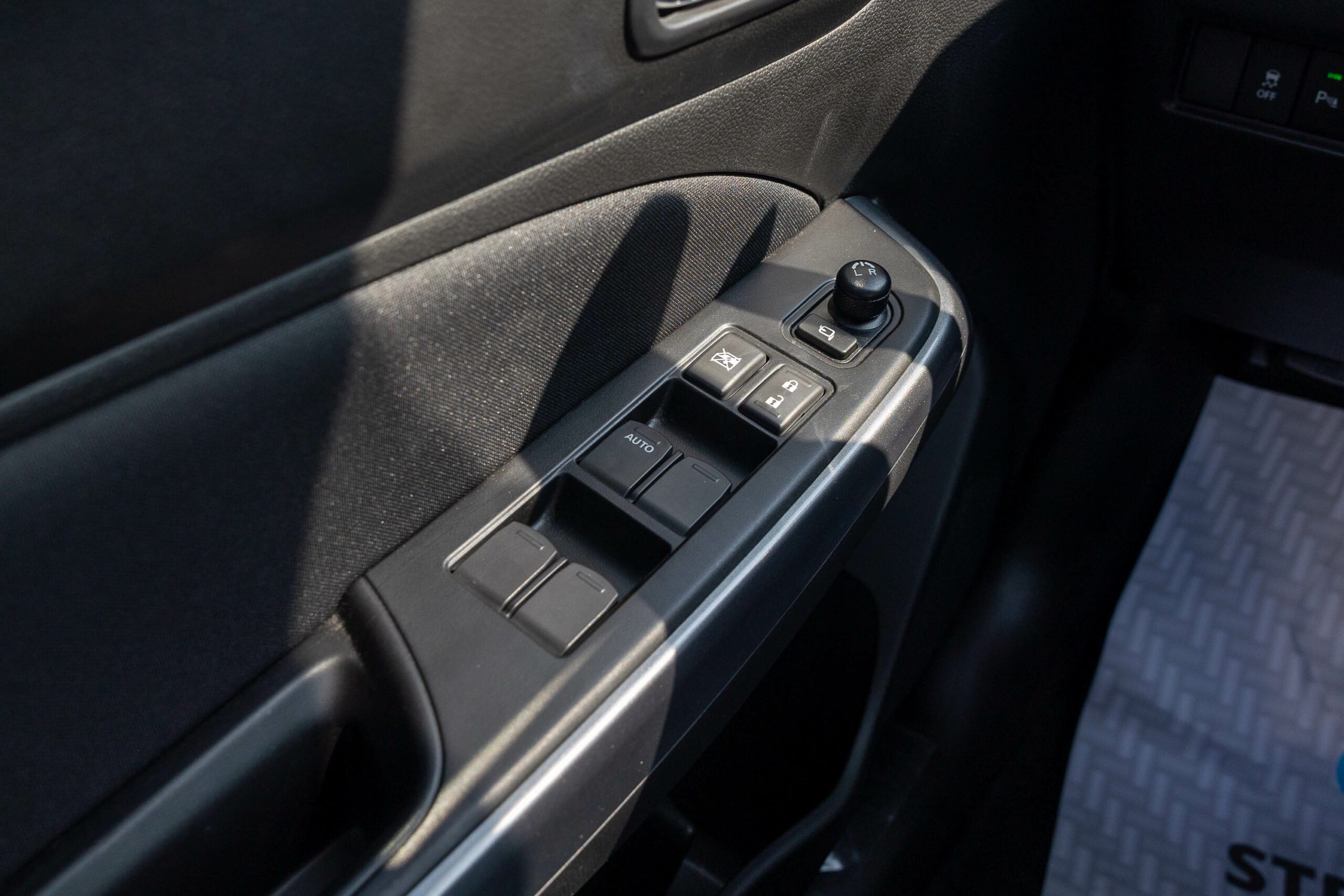 Suzuki Dzire GLX 2023 – Blue