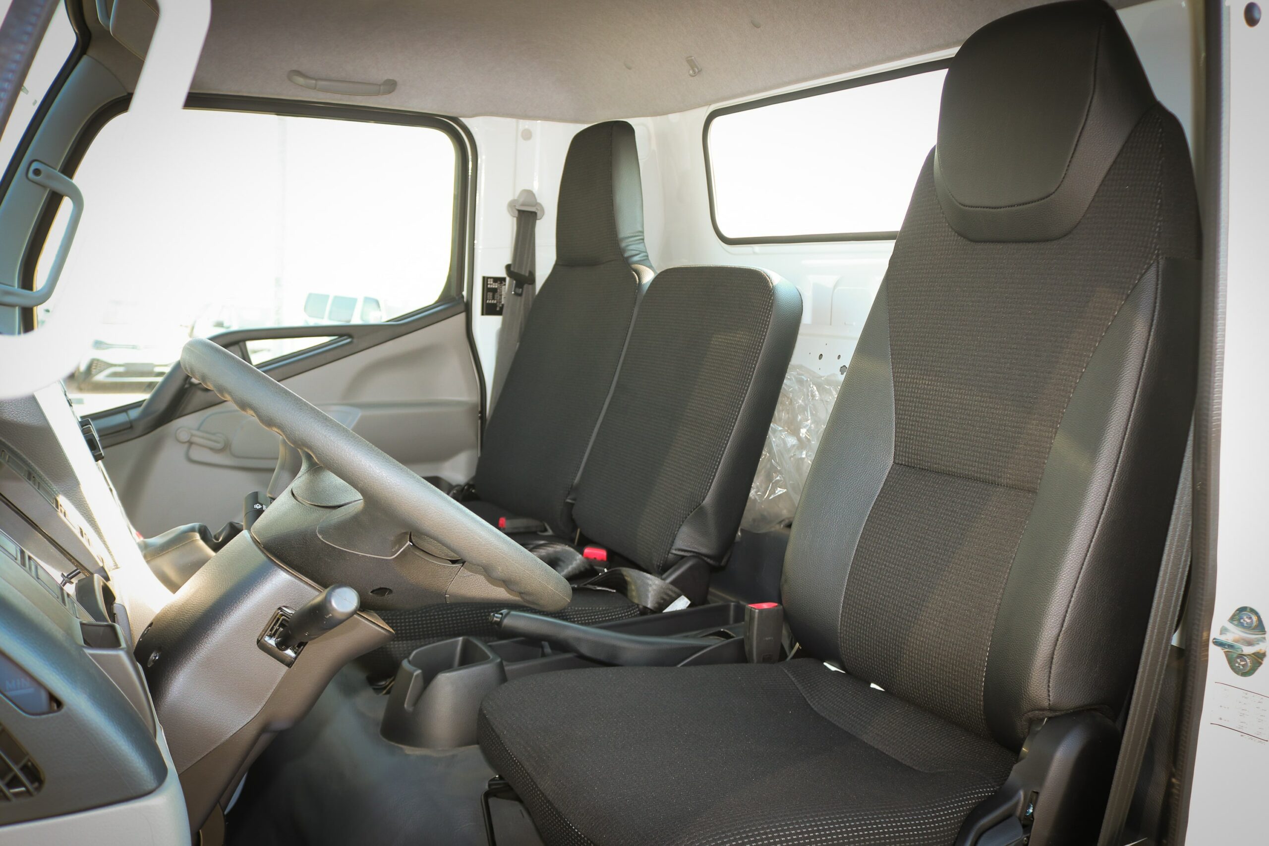 2024 Mitsubishi Canter