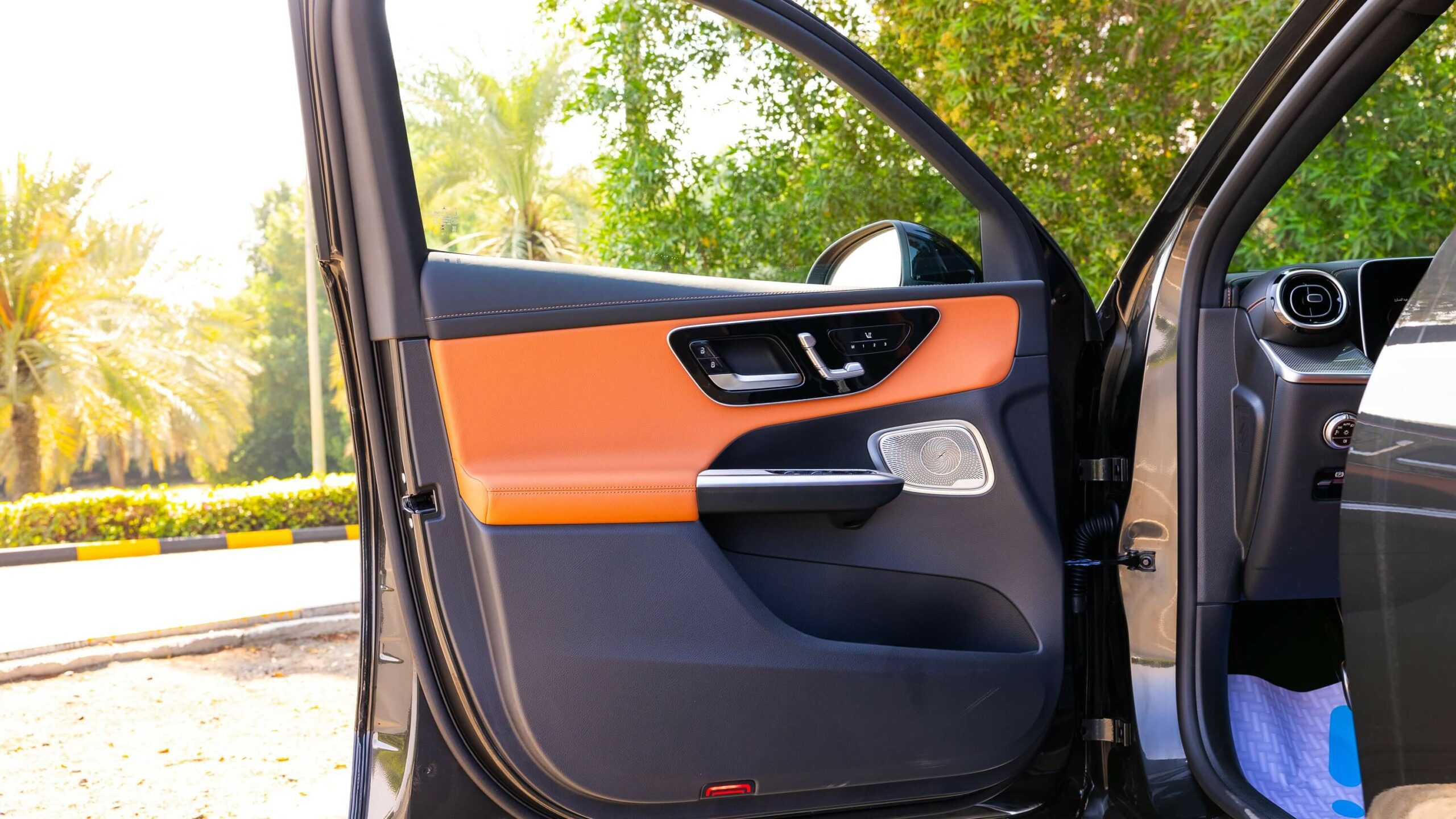 2024 Mercedes GLC200 for Sale in UAE