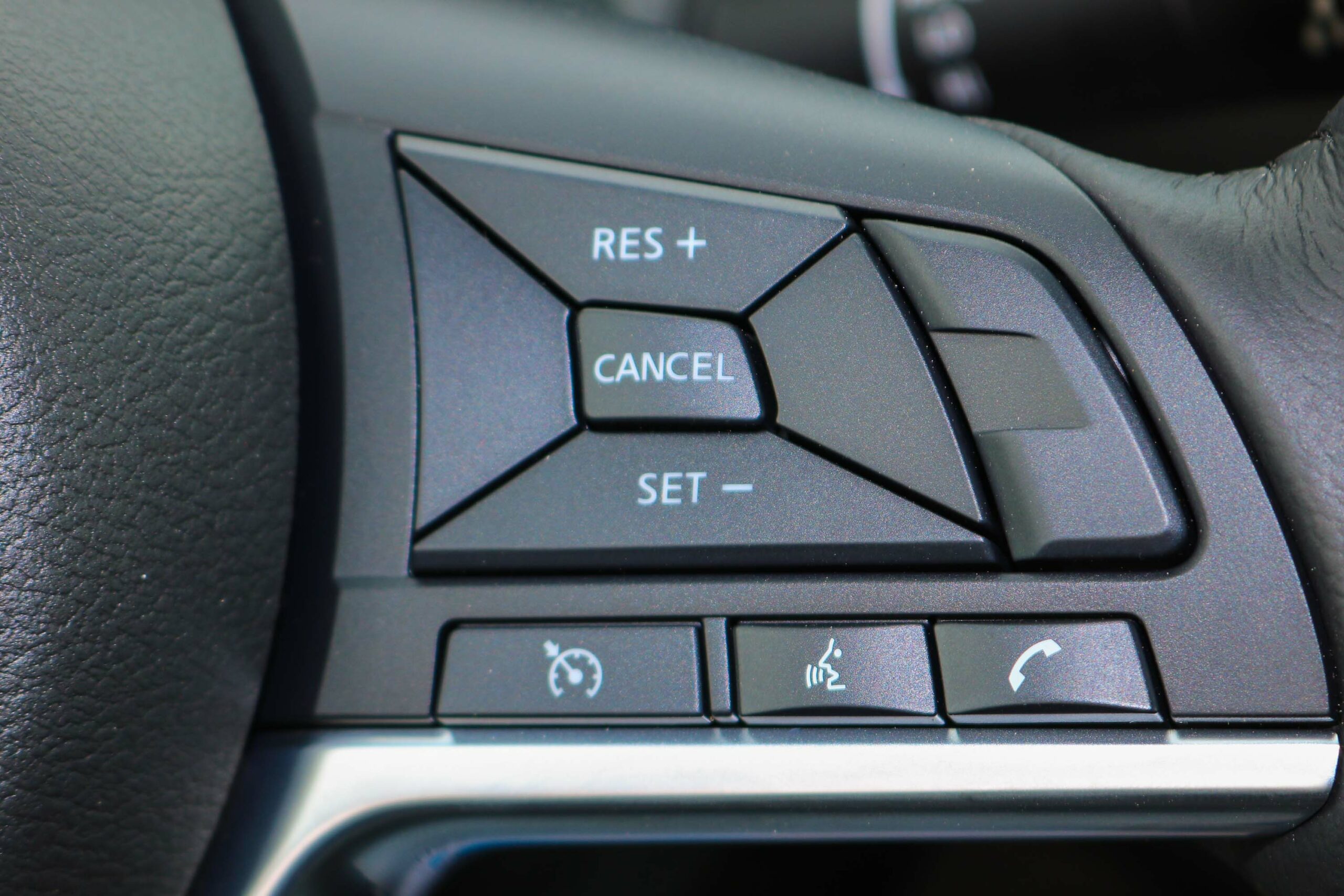 Nissan Navara 2023 For Sale