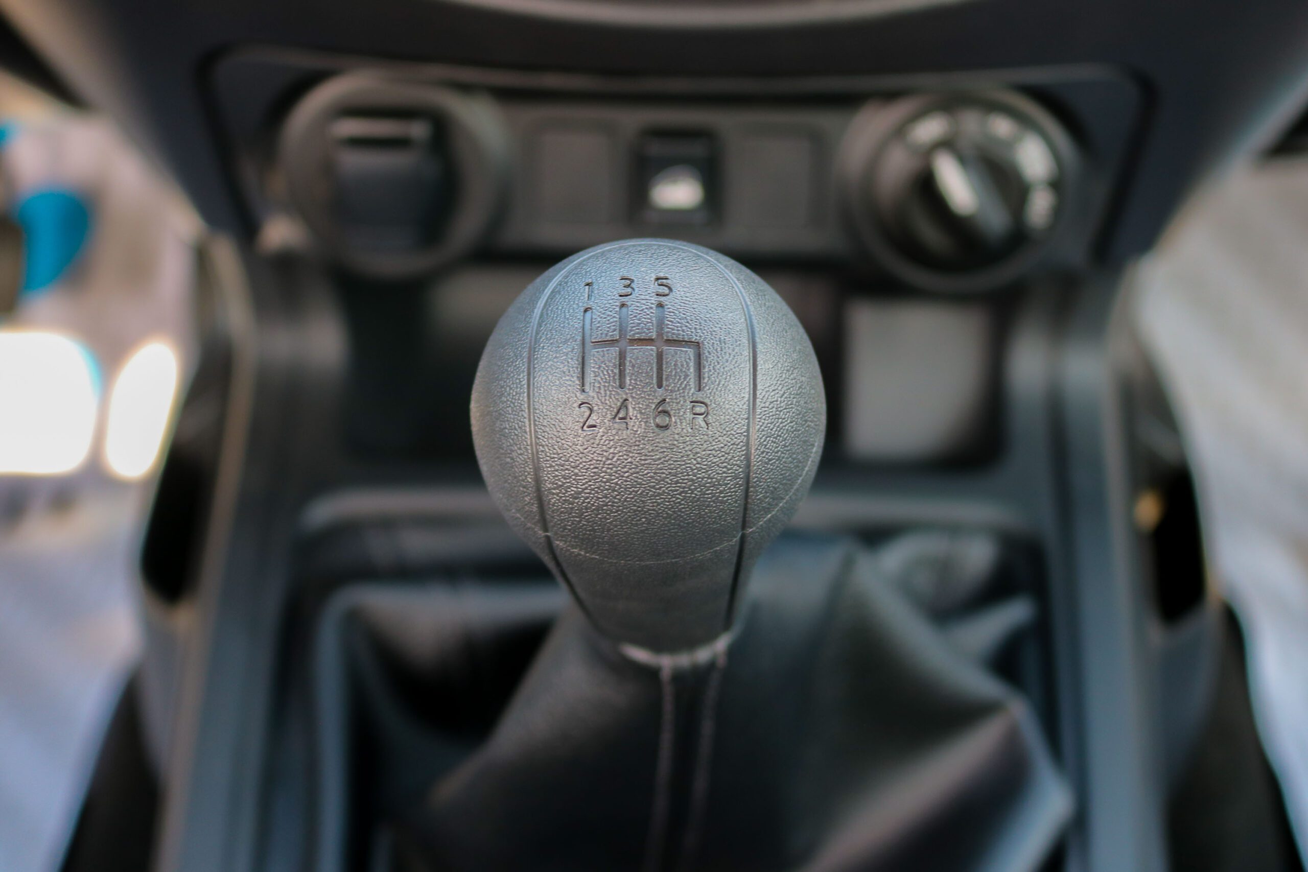 2023 Nissan Navara XE – Black