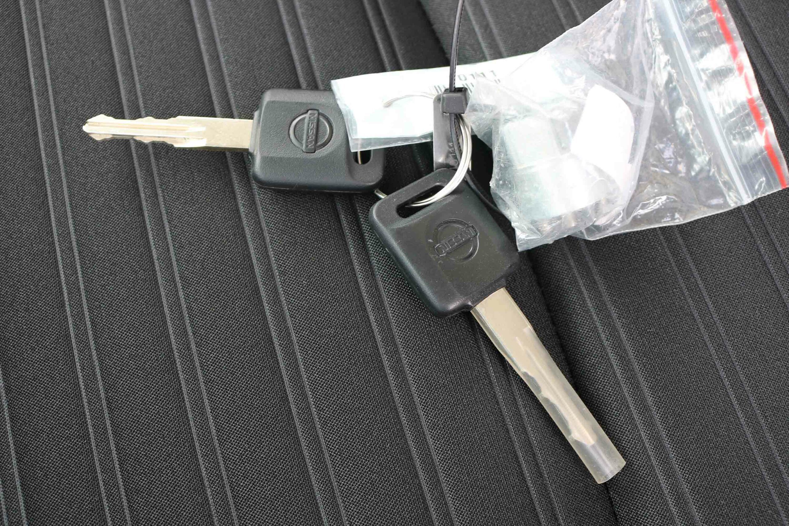 2023 Nissan Navara XE – Black