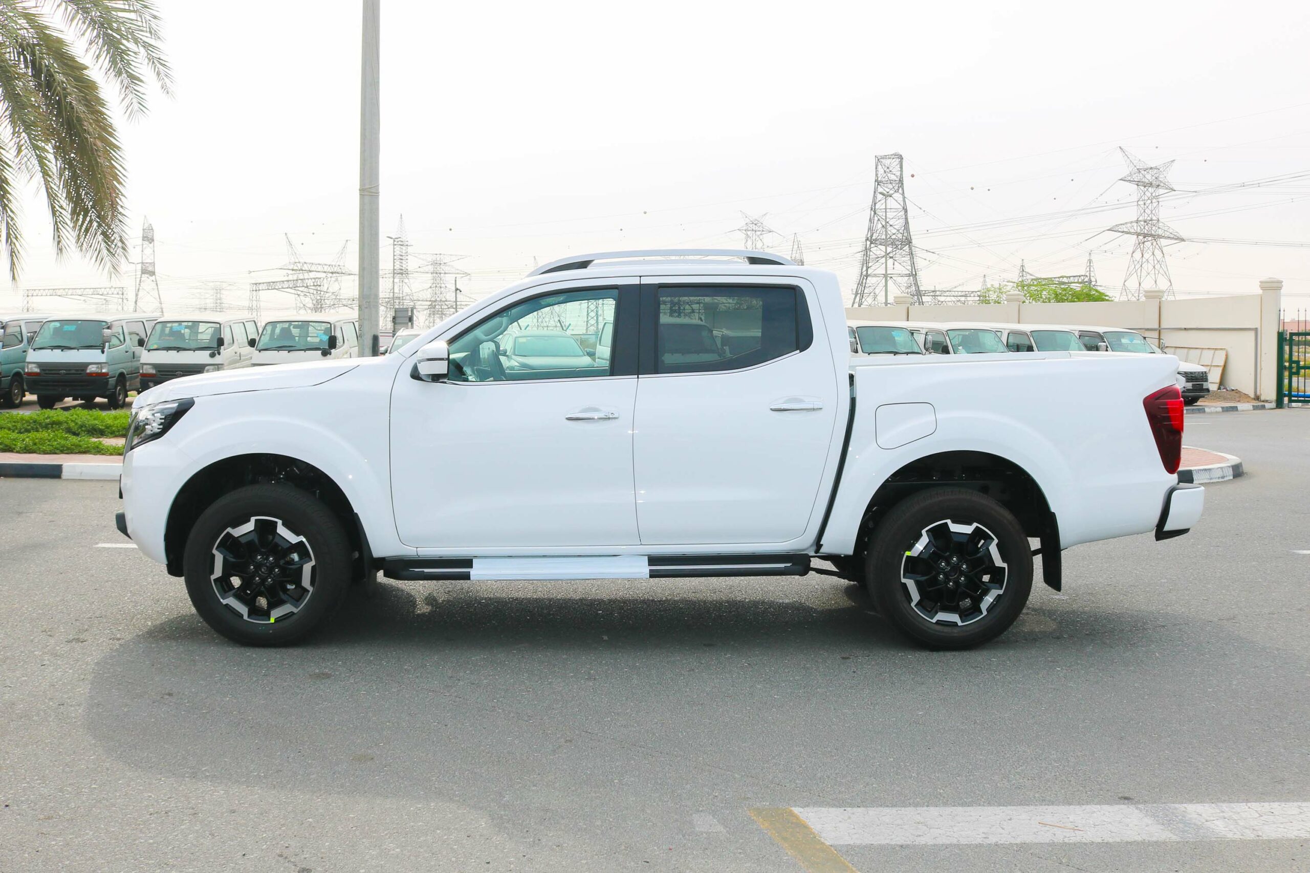 Nissan Navara For Sale In UAE