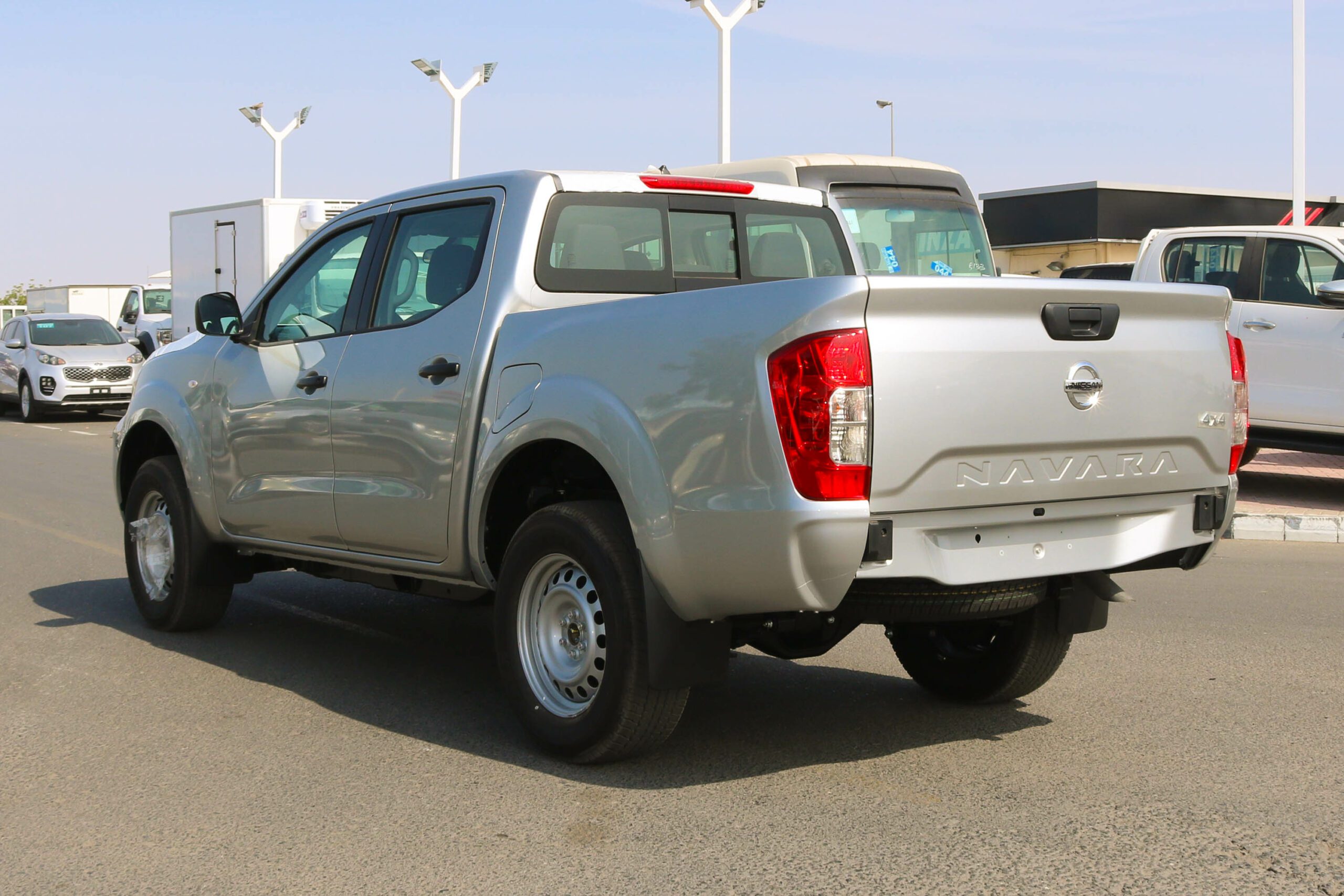 2023 Nissan Navara
