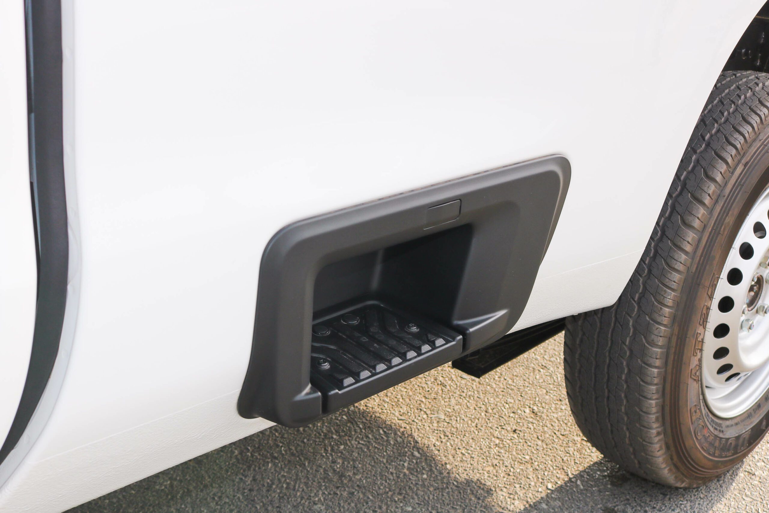 Nissan Navara XE 2023 For Sale In UAE