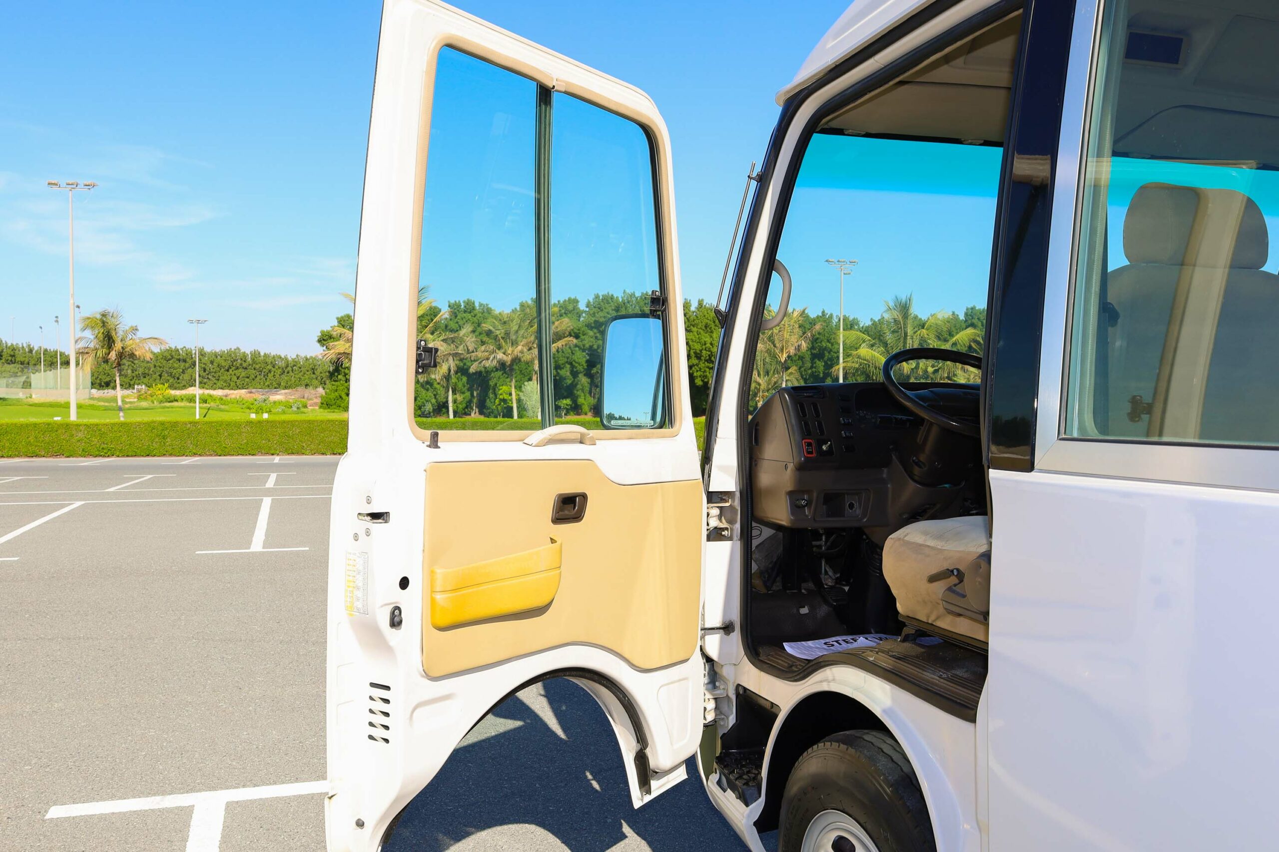 2008 Mitsubishi Rosa Bus For Sale In UAE