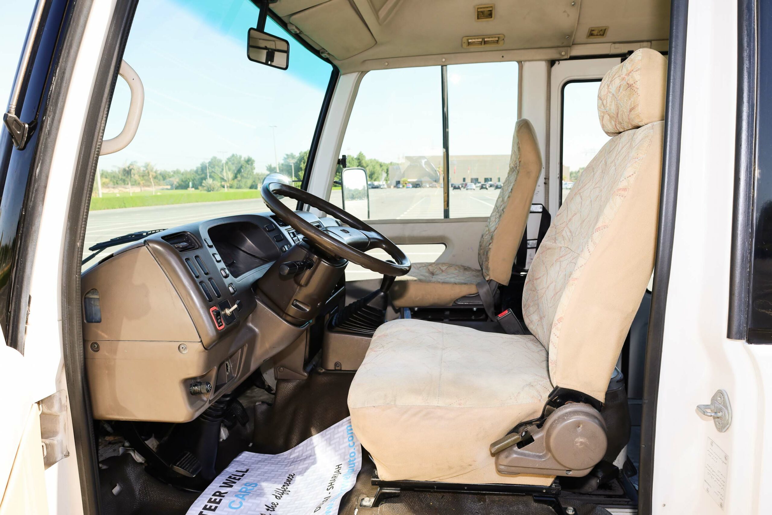 2008 Mitsubishi Rosa Bus For Sale In UAE