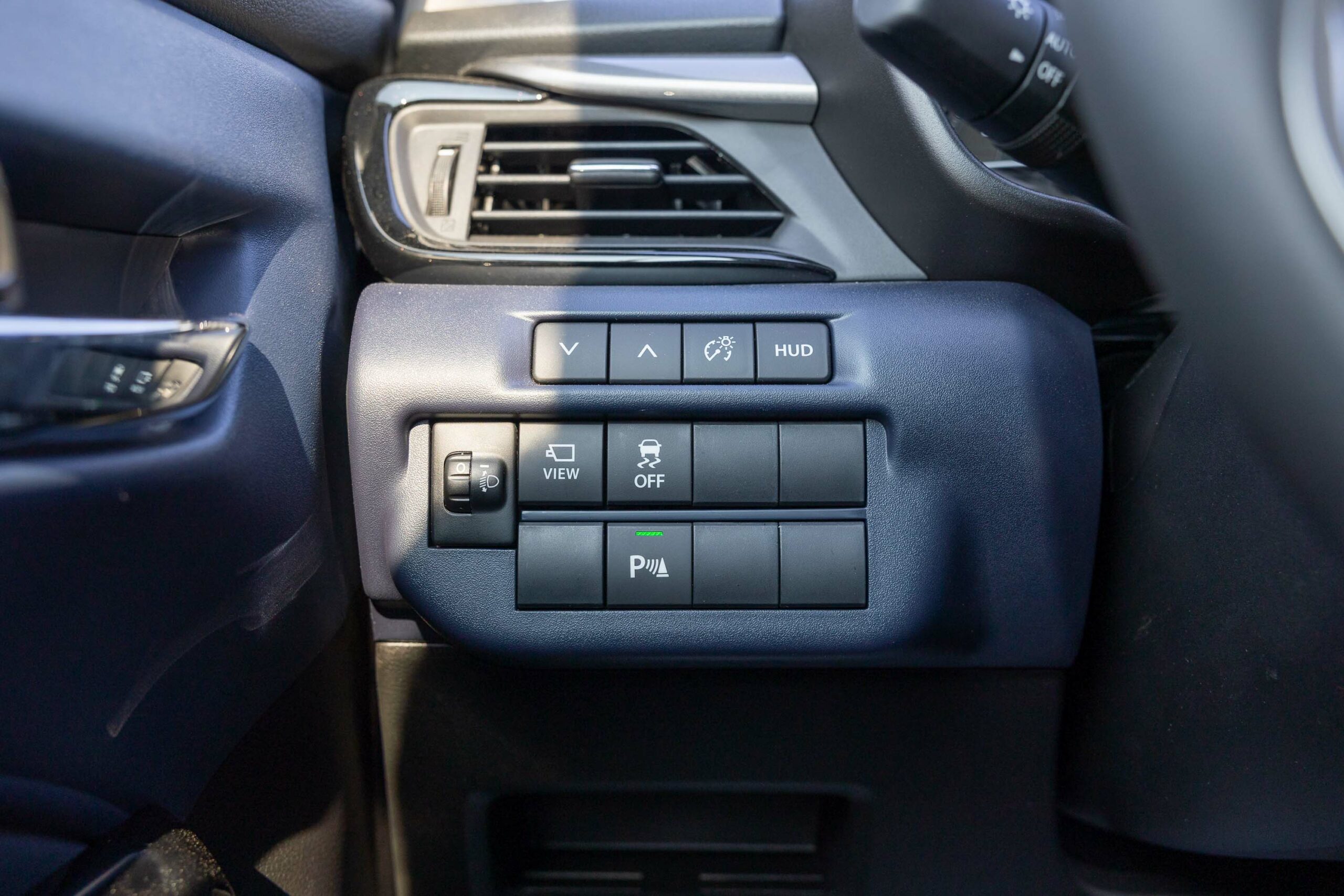 Suzuki Baleno GLX 2025 Silver