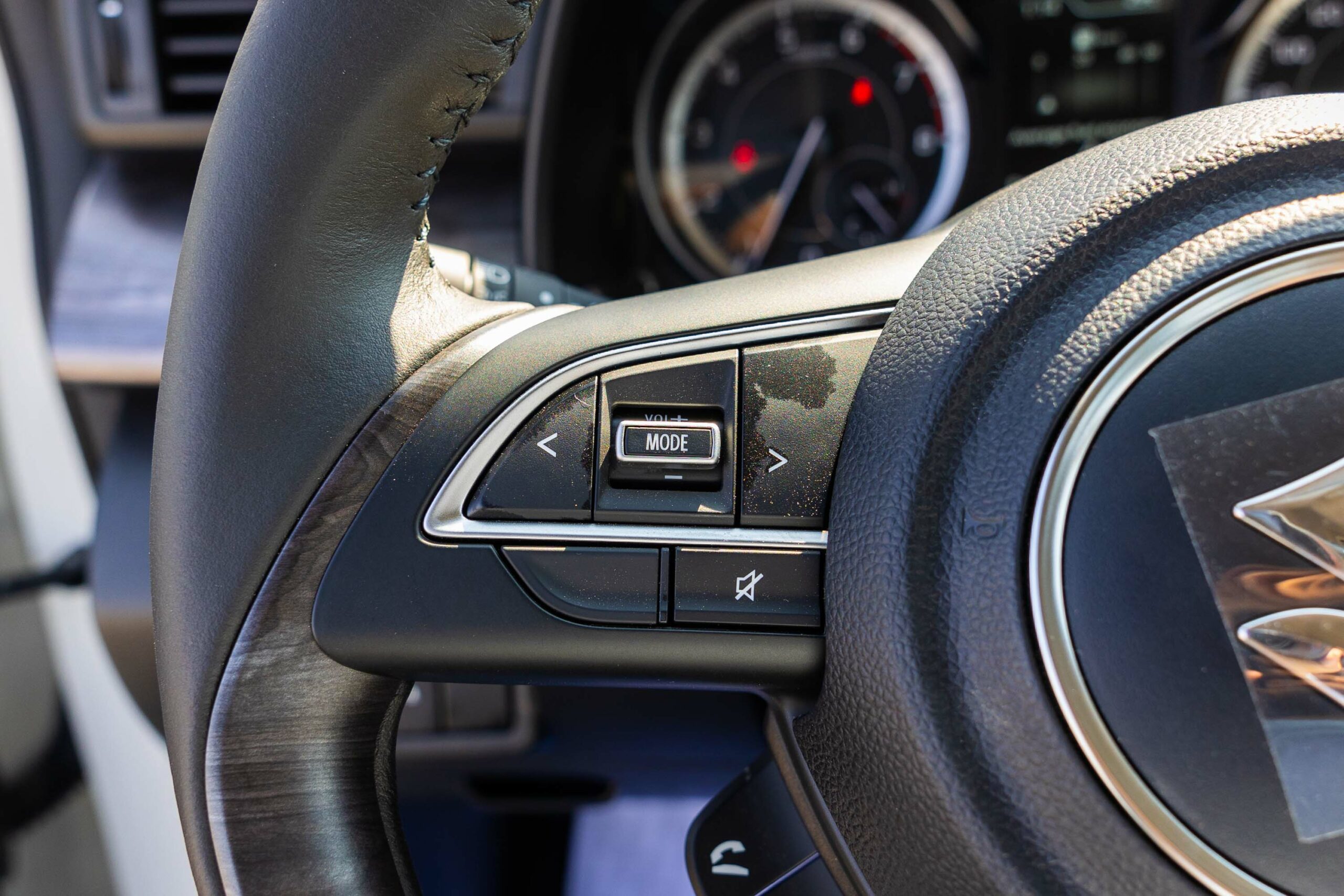 2024 Suzuki Ertiga GLX  – White