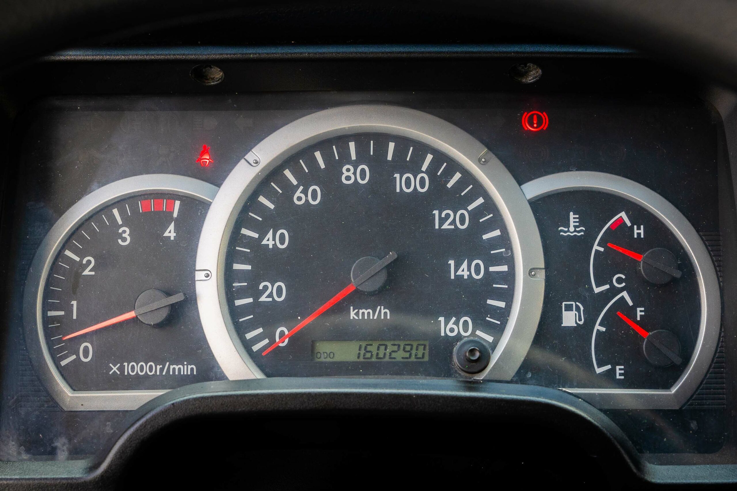 Mitsubishi Canter 2017 Dual Cabin – White