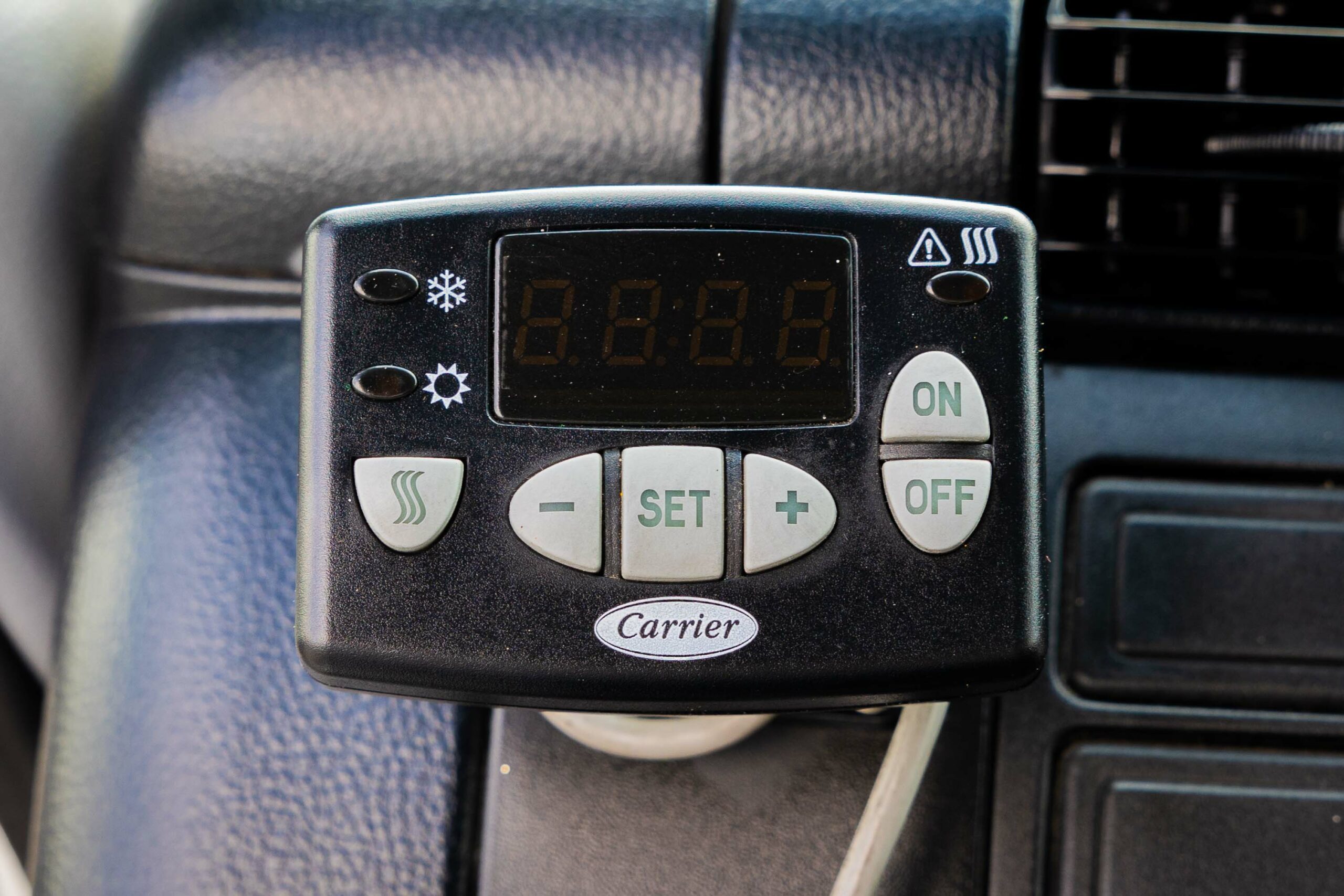 Mitsubishi Canter 2017 Dual Cabin – White