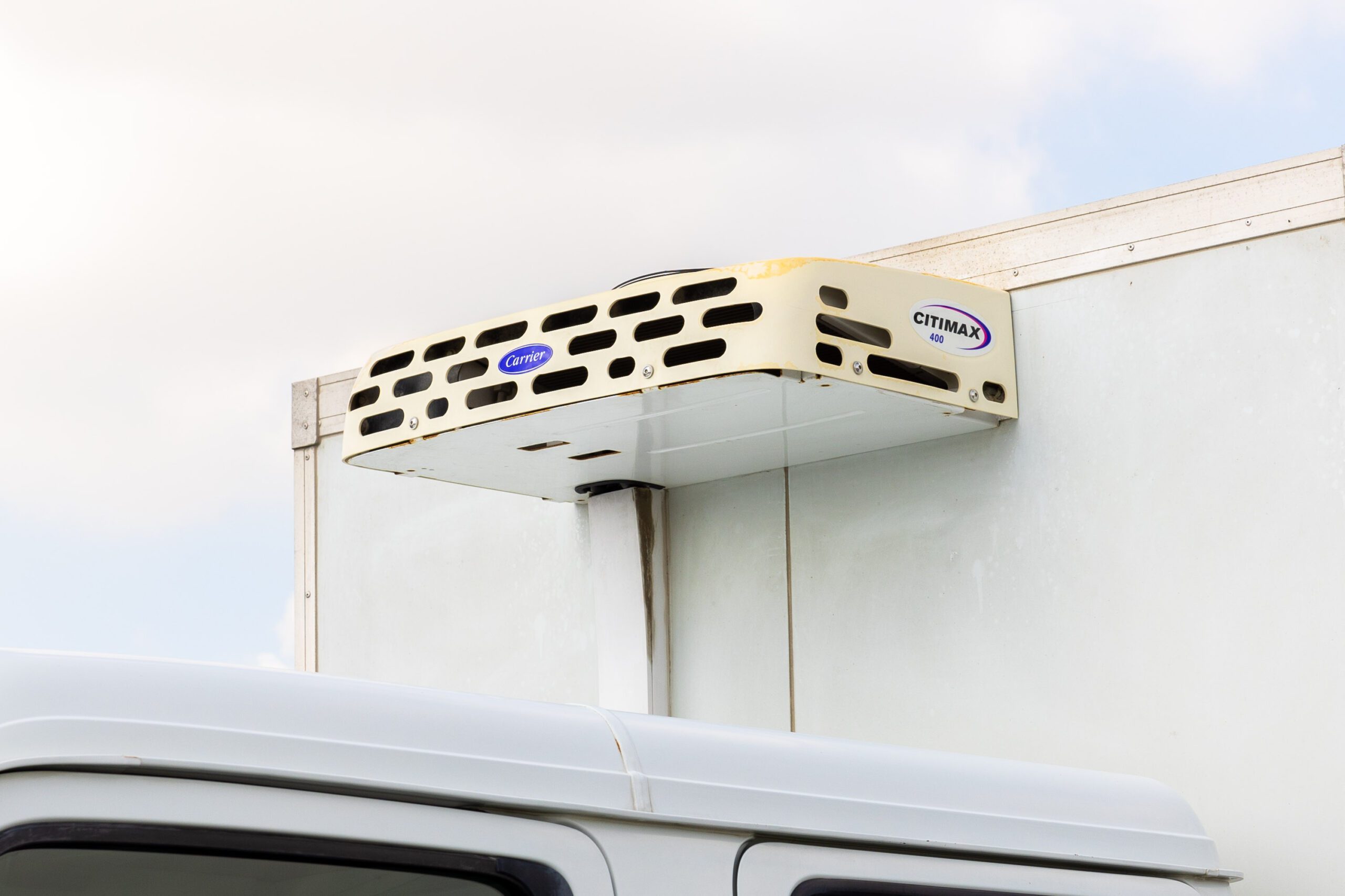 Mitsubishi Canter 2017 Dual Cabin – White