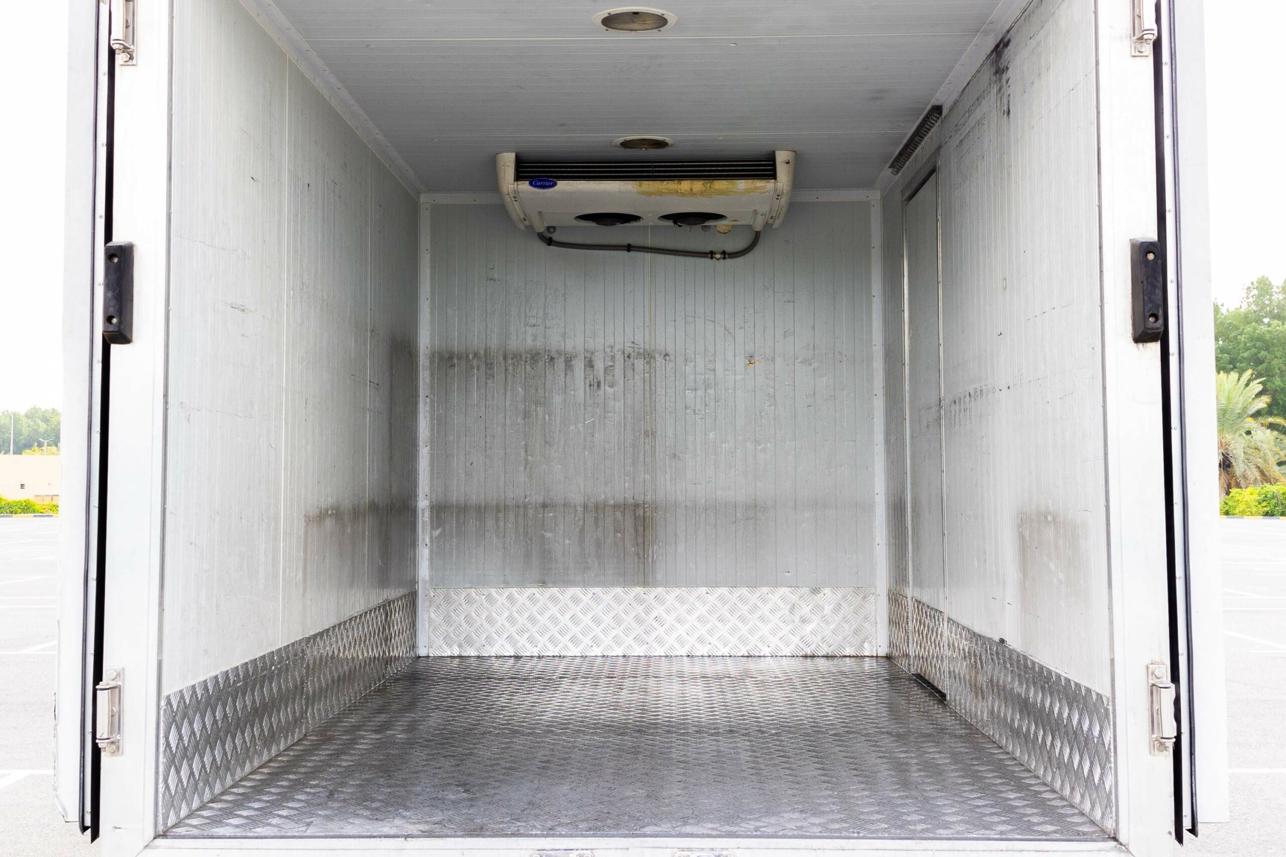 Mitsubishi Canter 2017 Dual Cabin – White