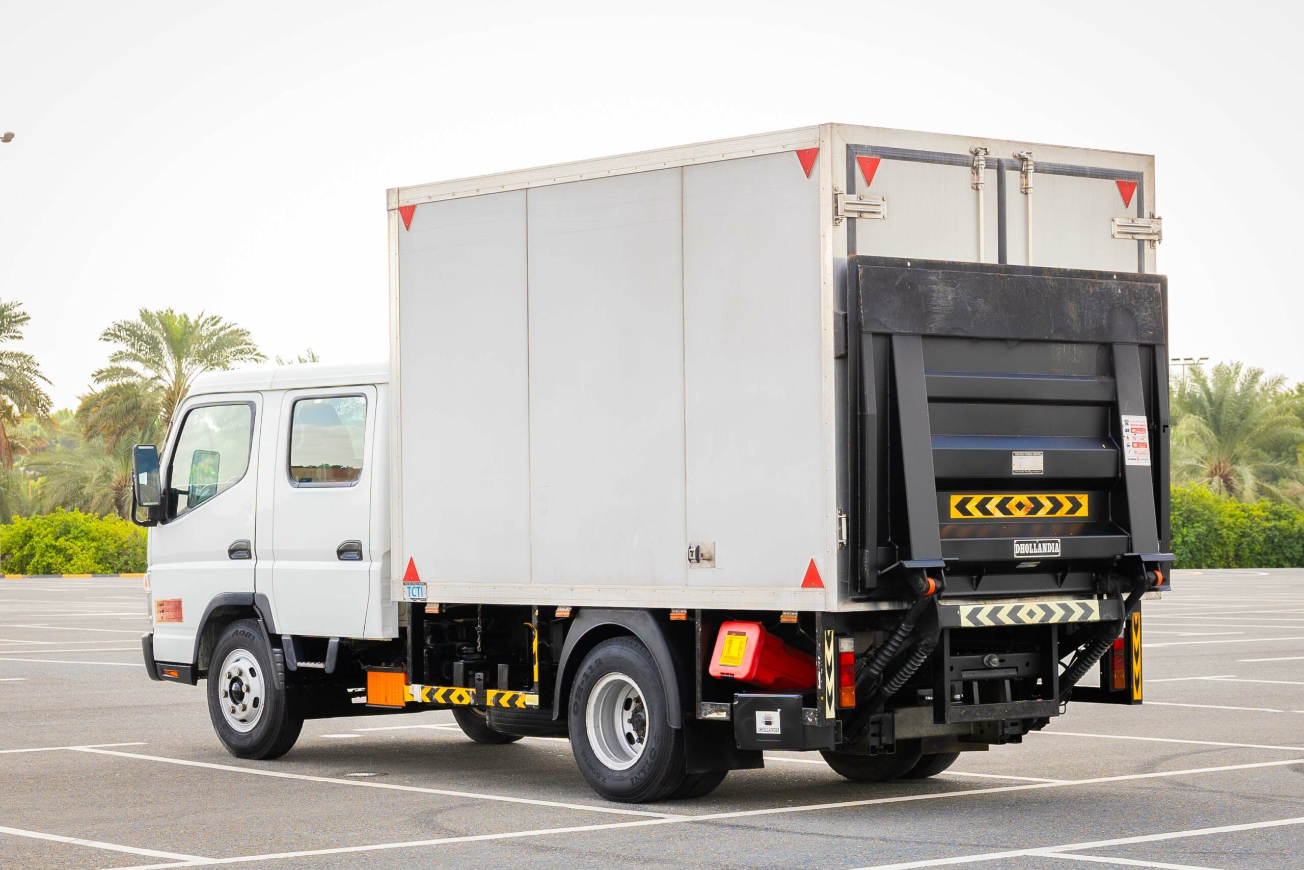 Mitsubishi Canter 2017 Dual Cabin – White