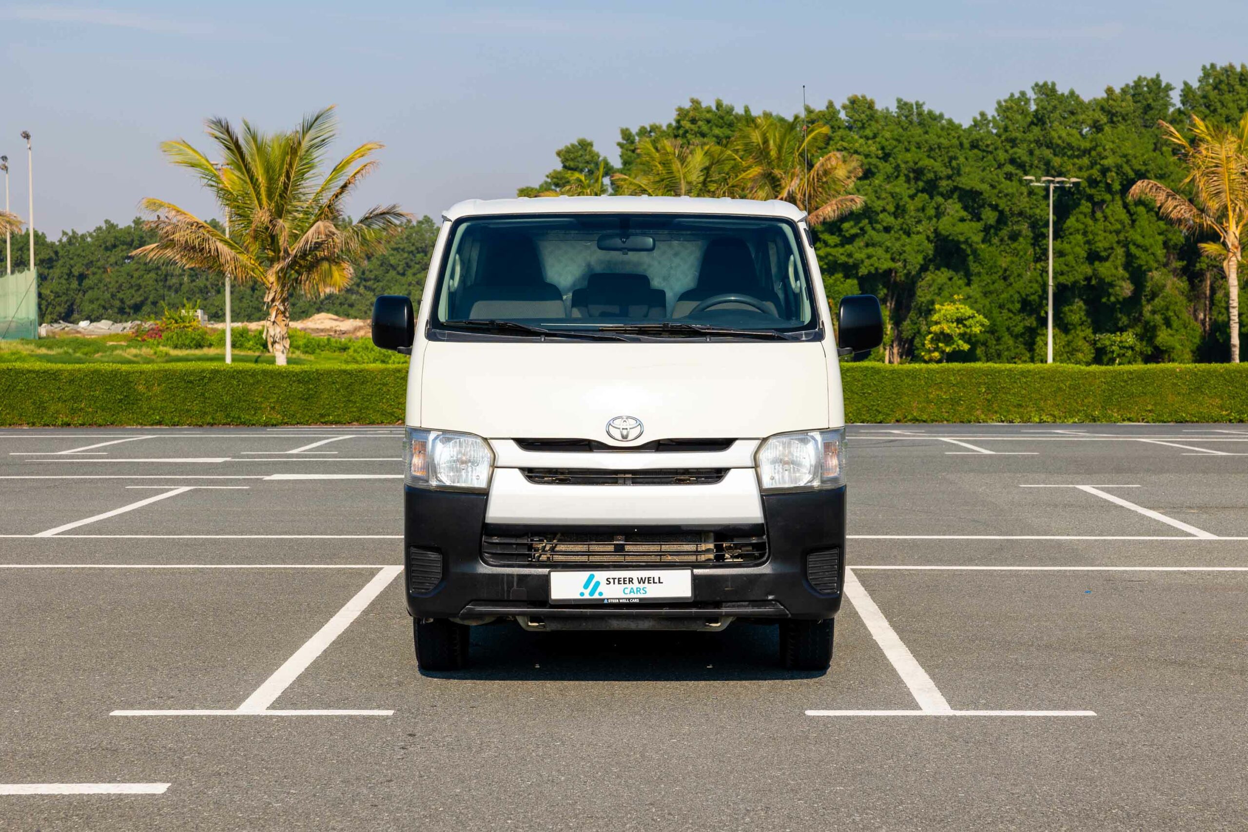 Standard Roof Dry Van For Sale In UAE