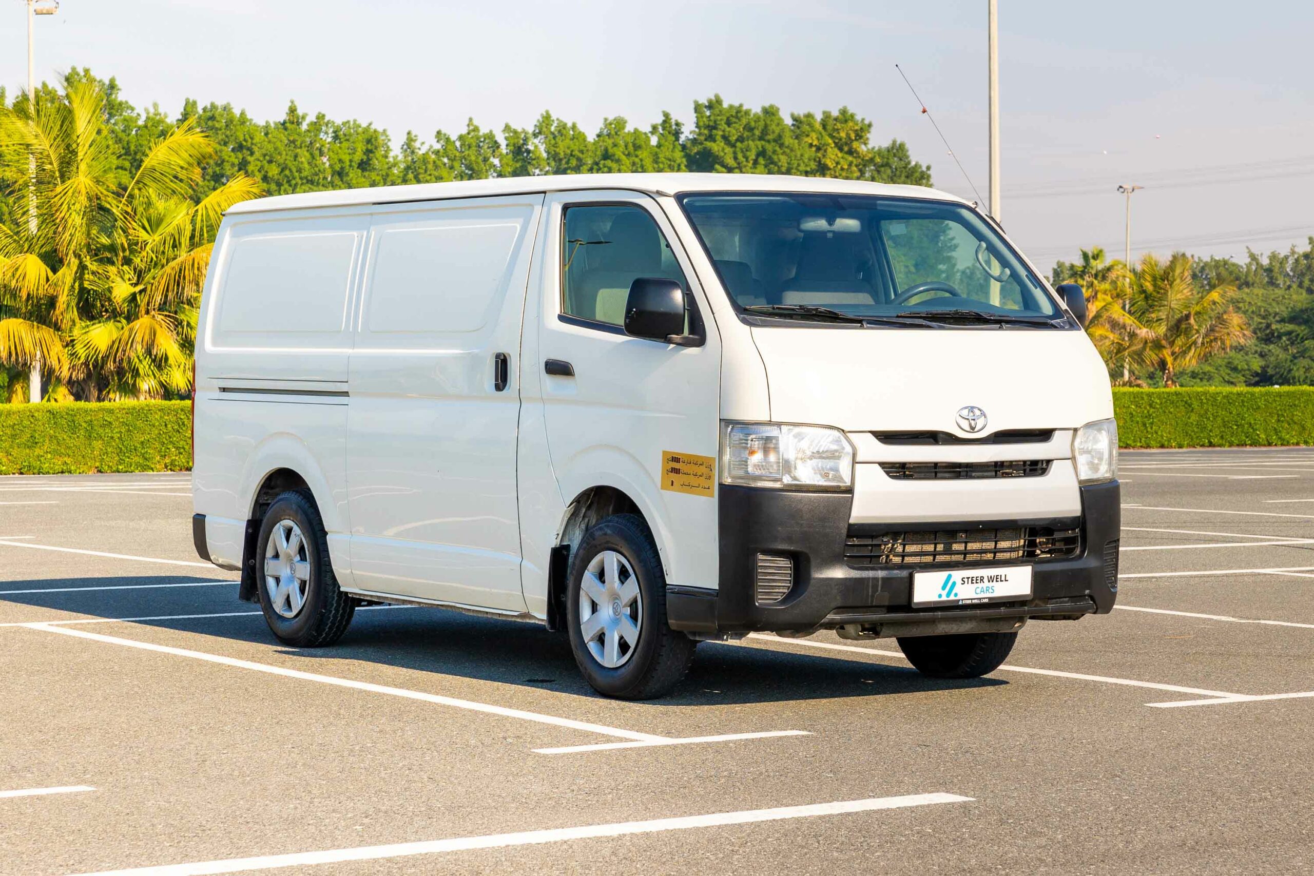 Standard Roof Dry Van For Sale In UAE