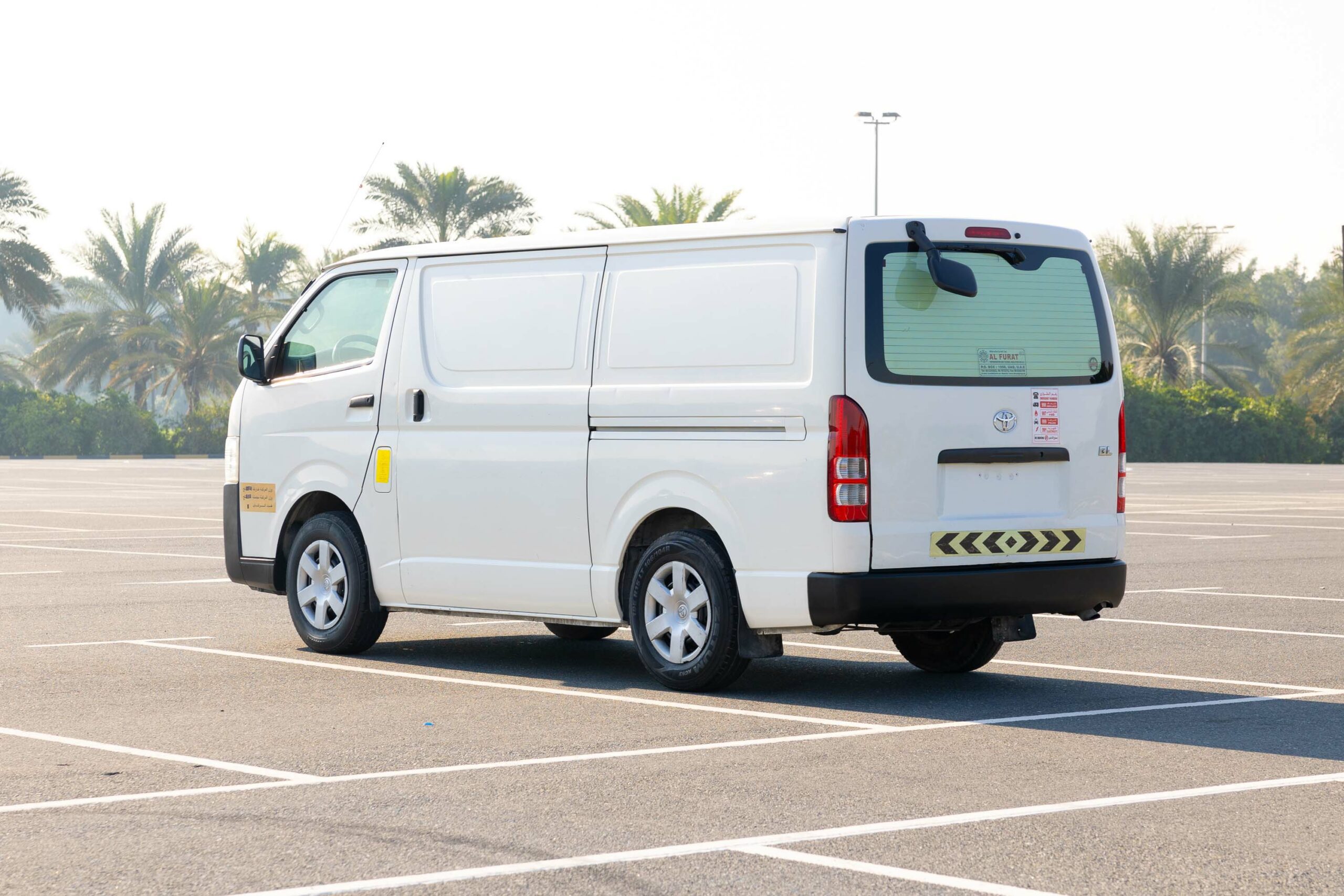 Standard Roof Dry Van For Sale In UAE
