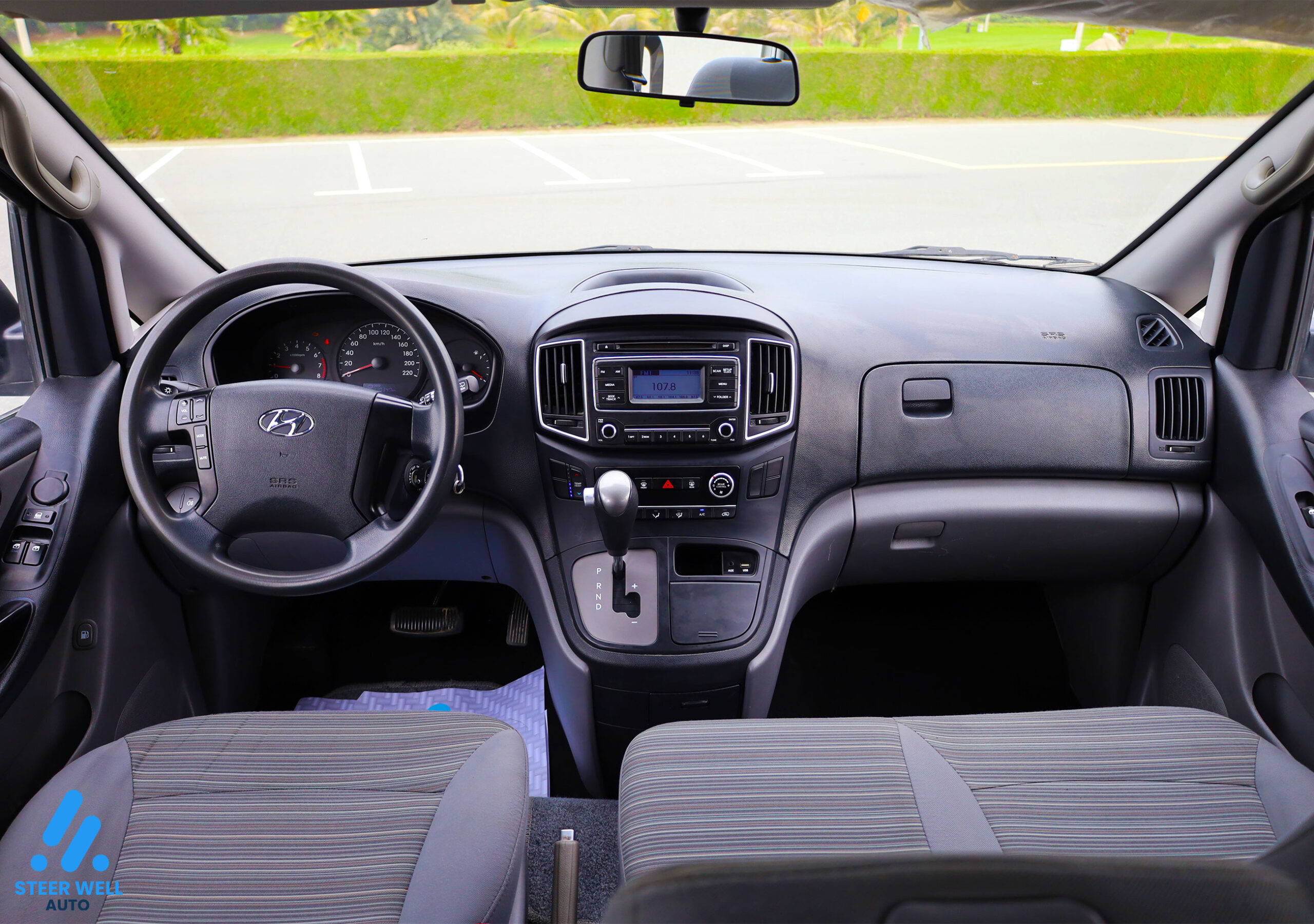 2020 Hyundai H1 12 Seats Van – White