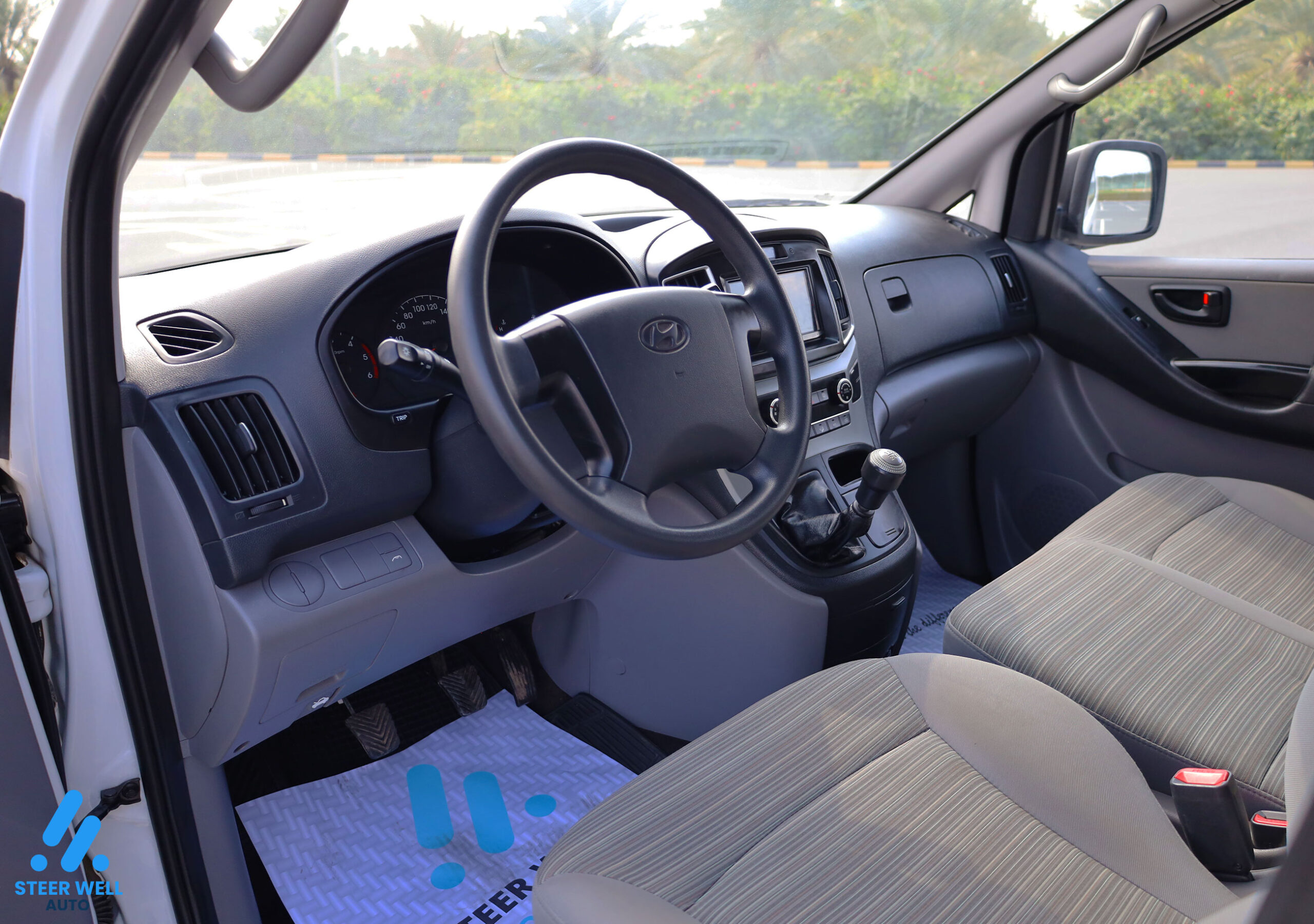 Hyundai H1 2020 Passenger Van