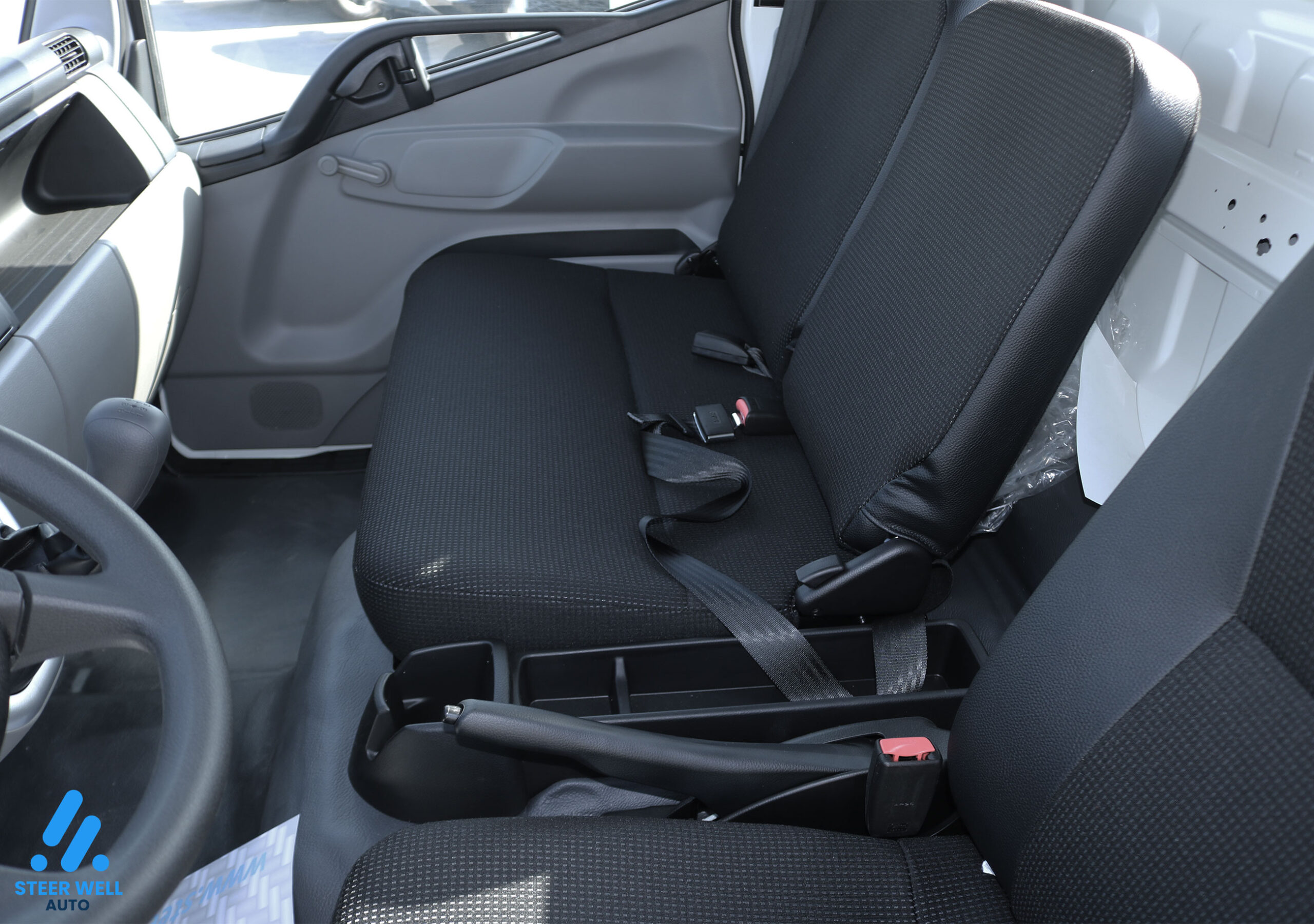 Mitsubishi Canter For Sale In UAE