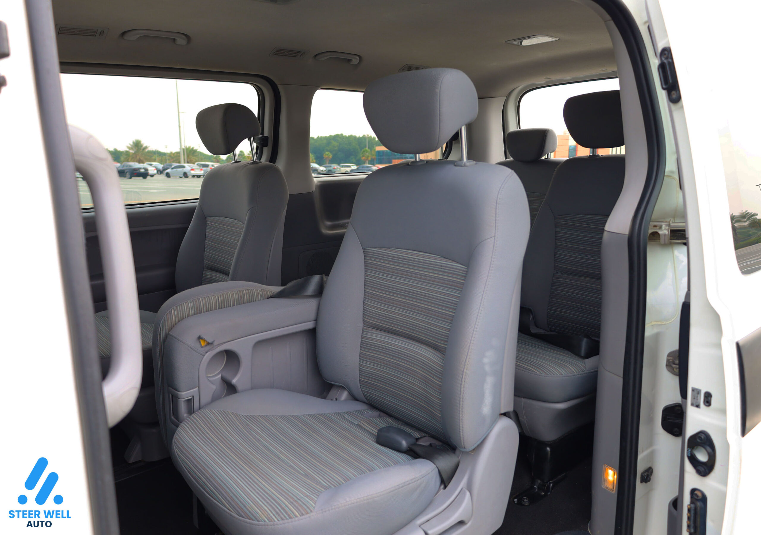 2020 Hyundai H1 12 Seats Van – White