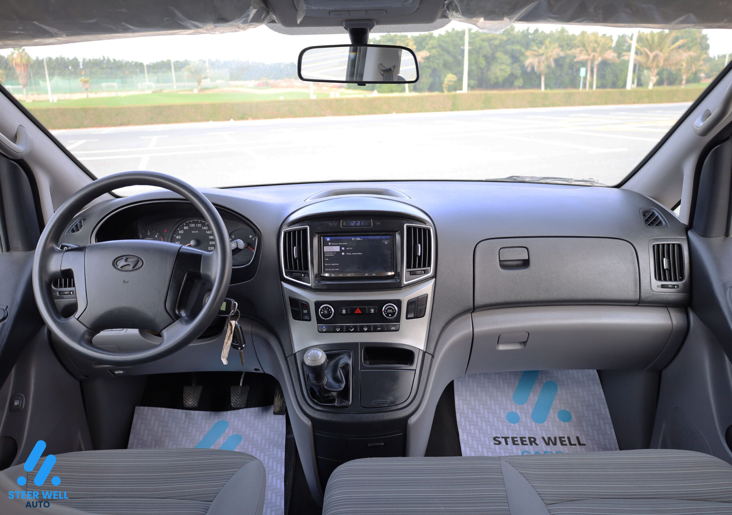 Hyundai H1 2020 Passenger Van