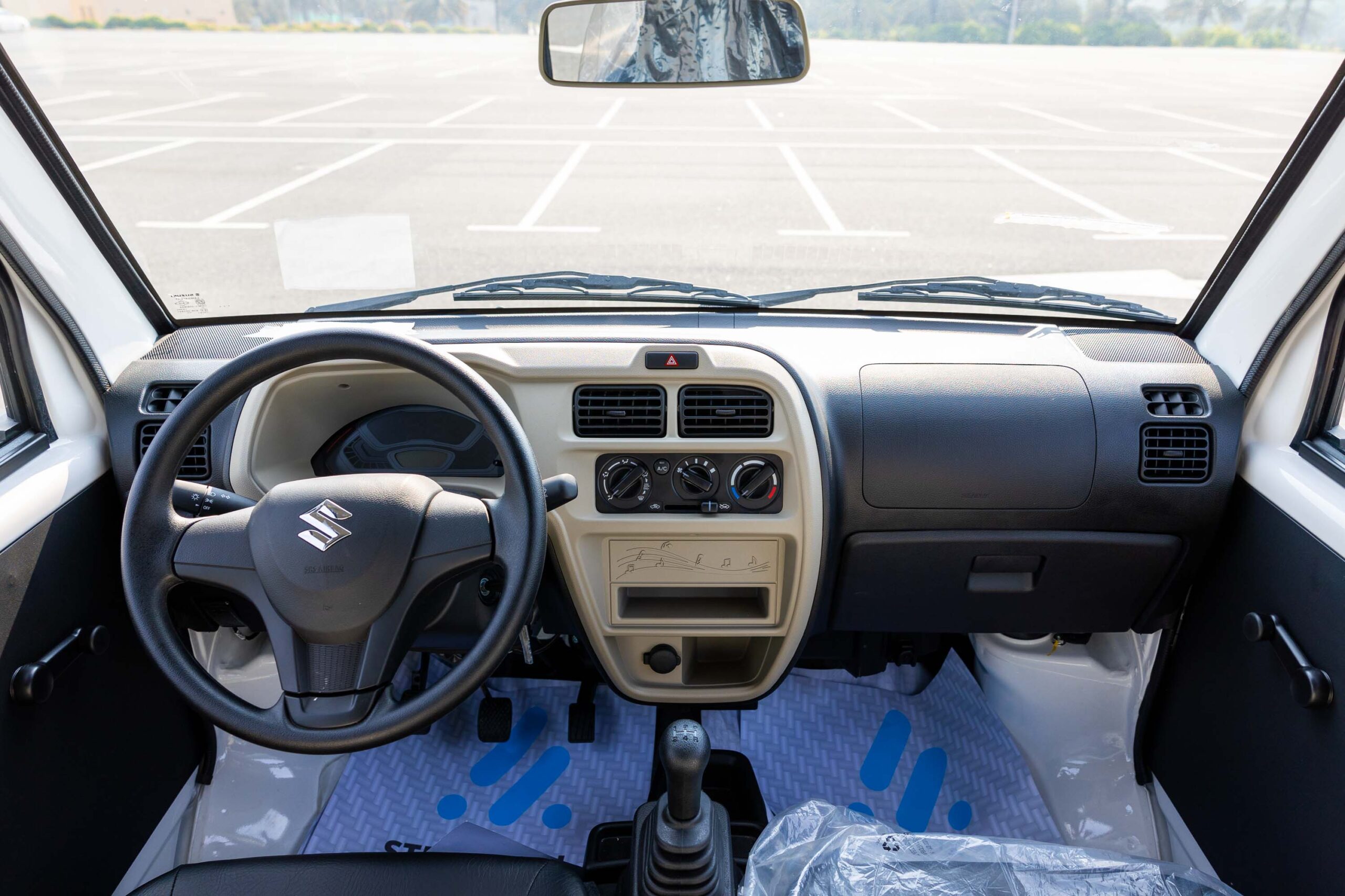 Passenger Van For Sale In UAE