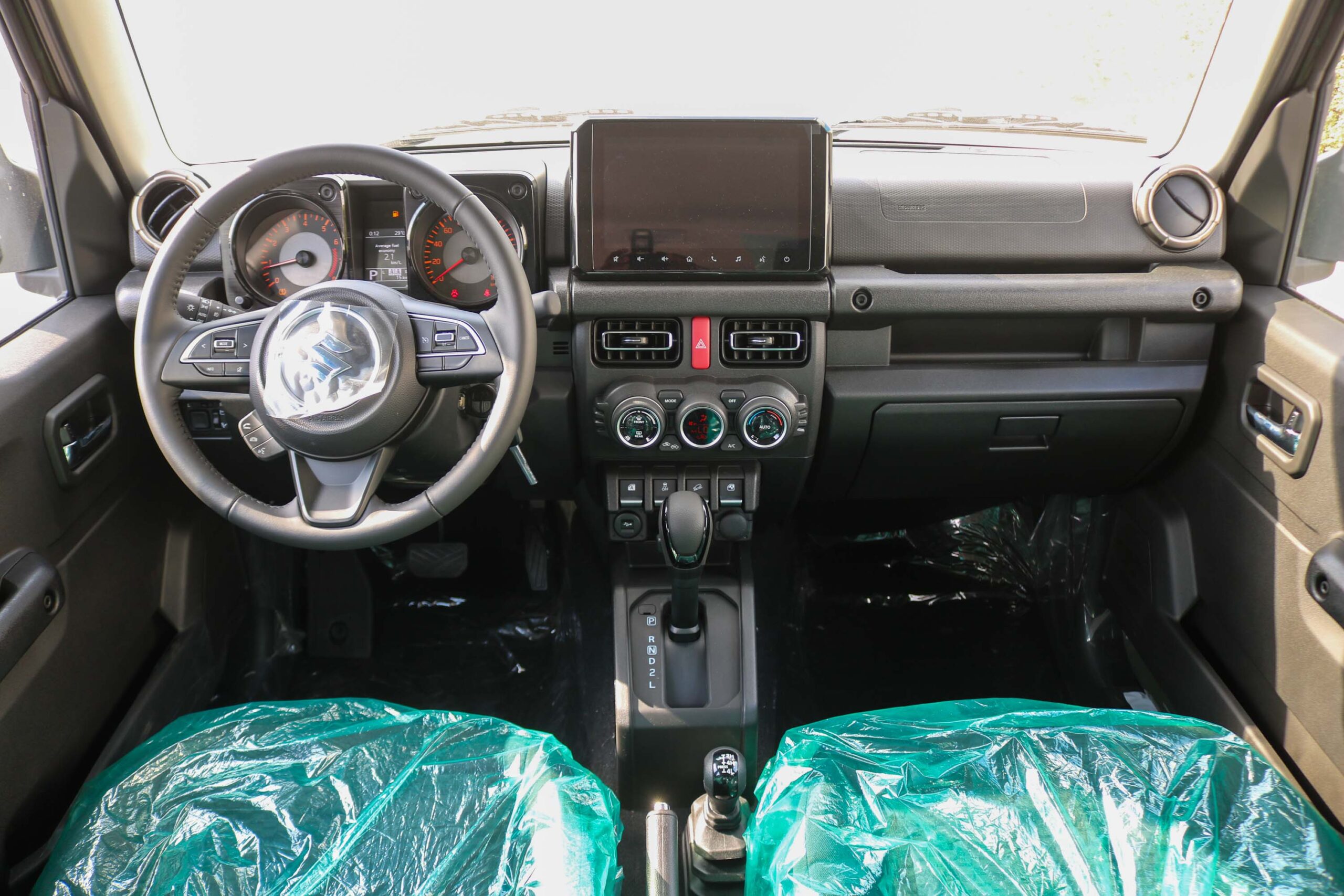 2025 Suzuki Jimny GLX – Green –