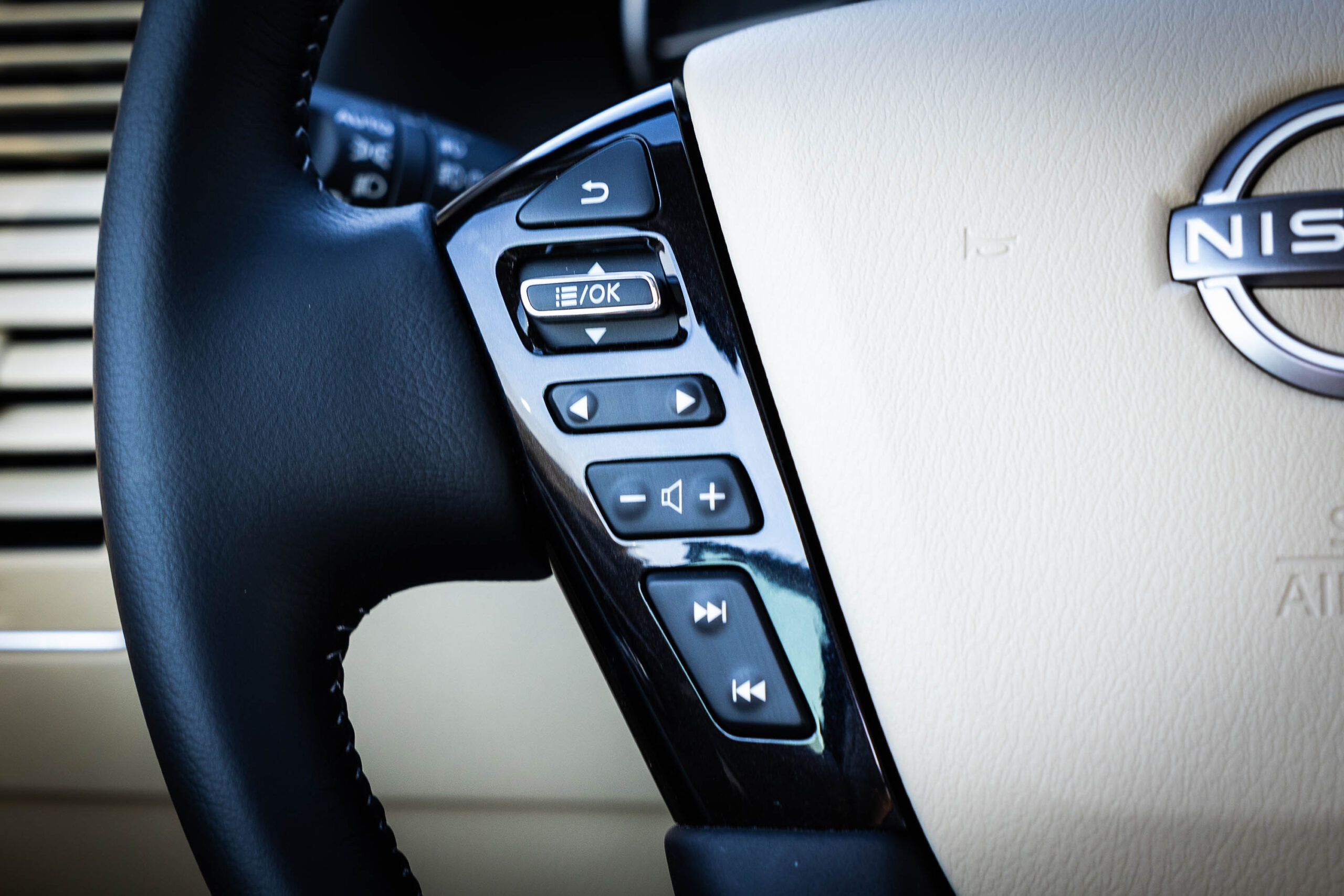 2024 Nissan Patrol LE Titanium – White