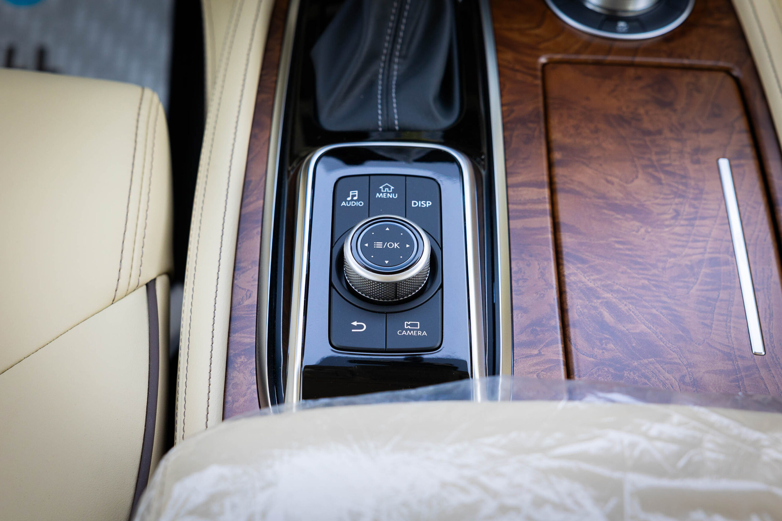 Nissan Patrol 2024 LE- Grey