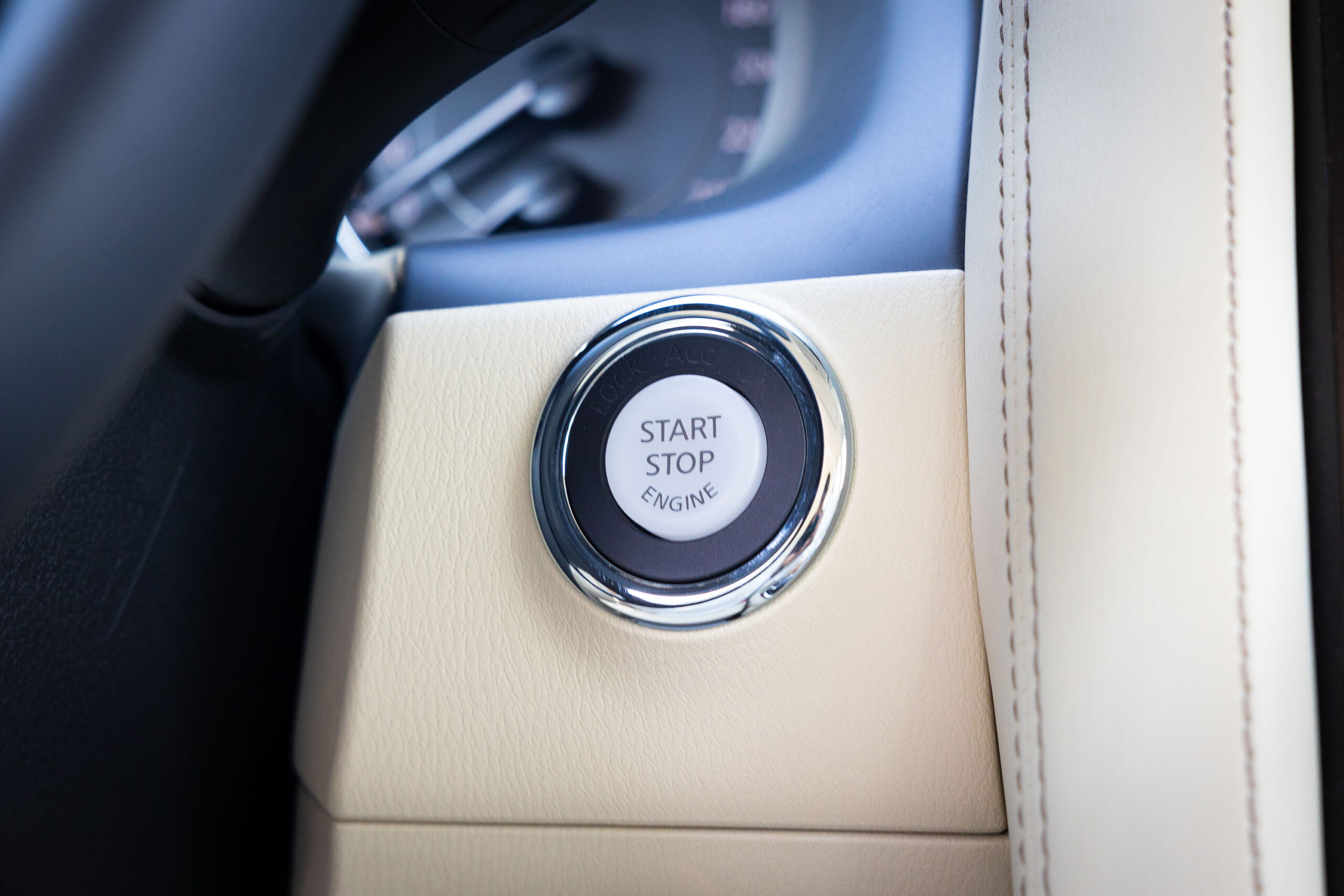 2024 Nissan Patrol LE Titanium – White