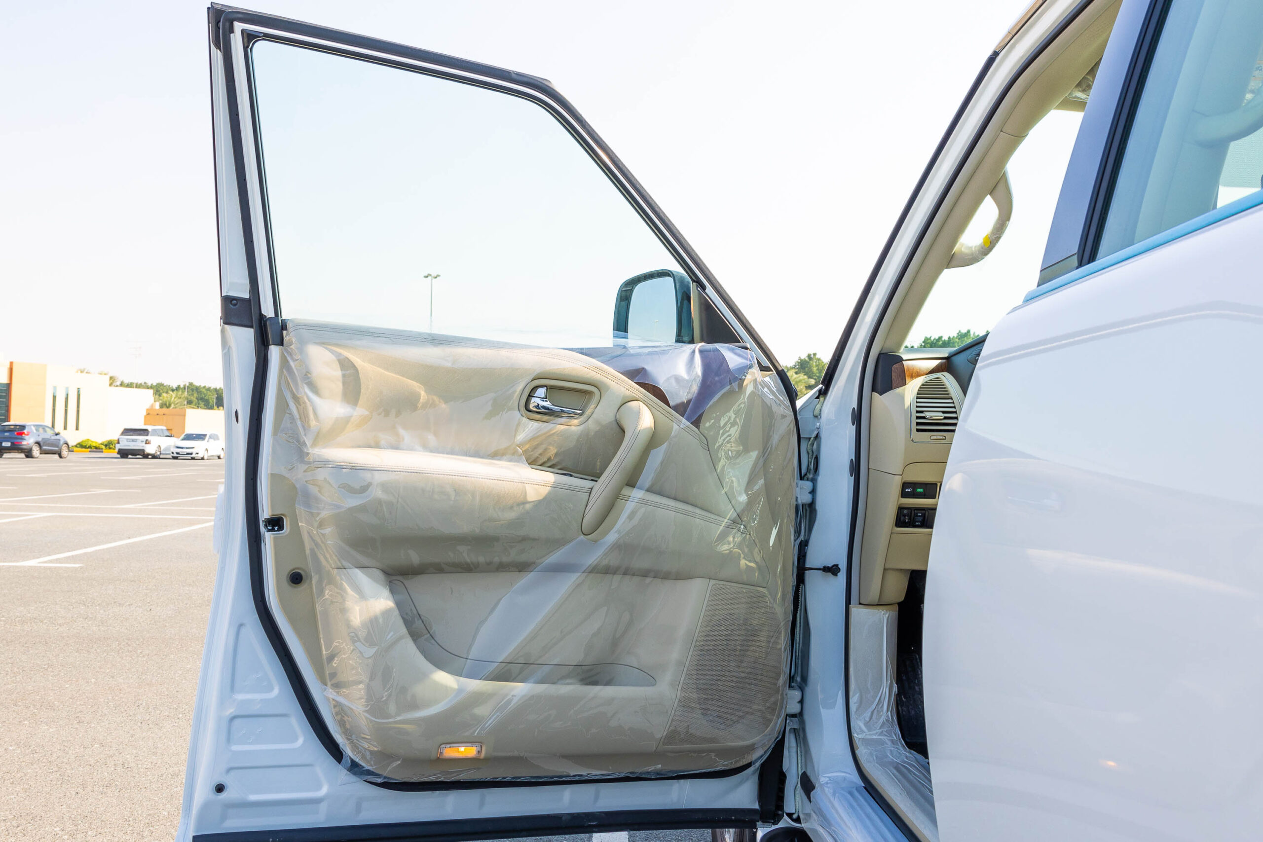 2024 Nissan Patrol LE Titanium – White