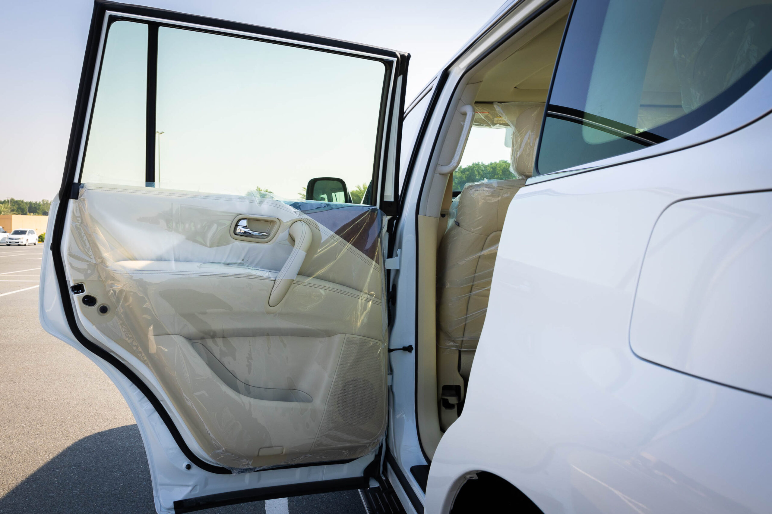 2024 Nissan Patrol LE Titanium – White