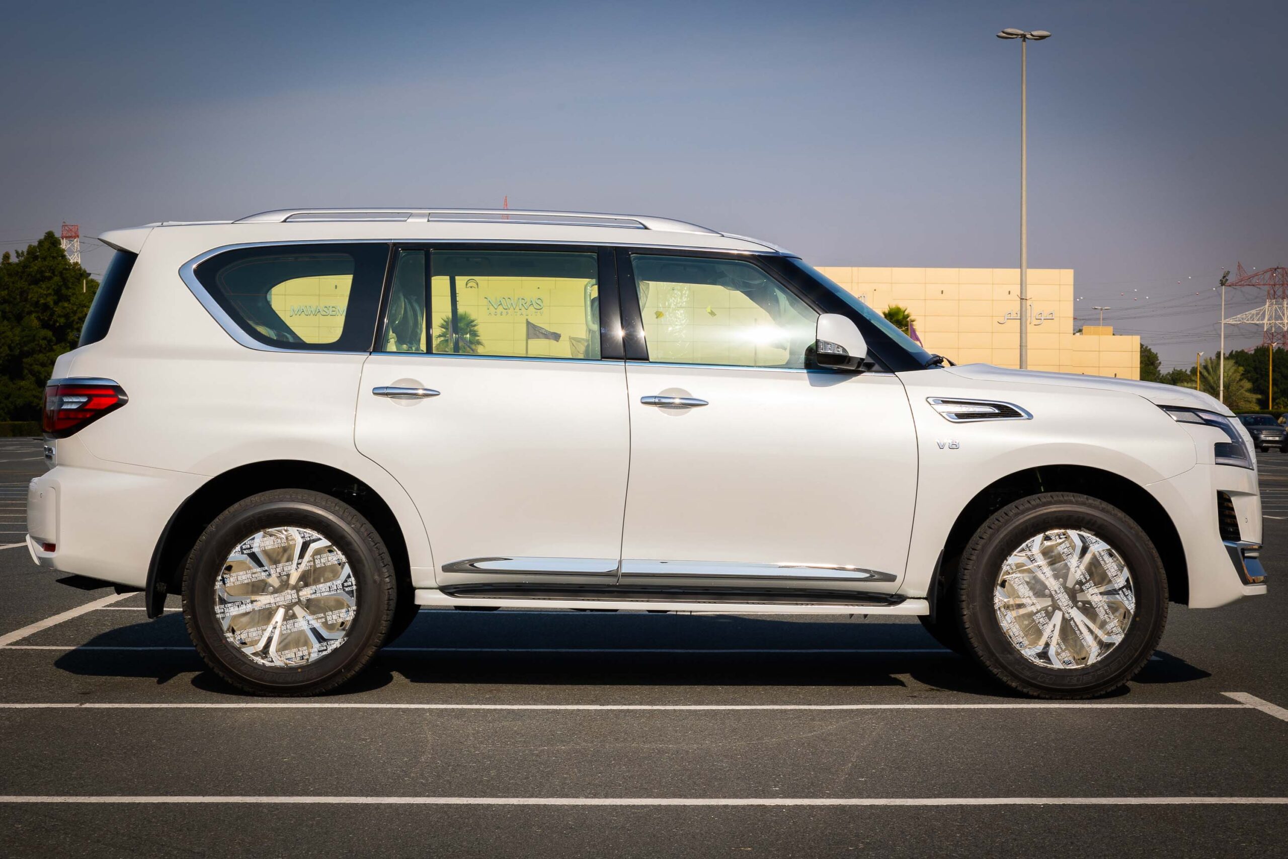 2024 Nissan Patrol LE Titanium – White