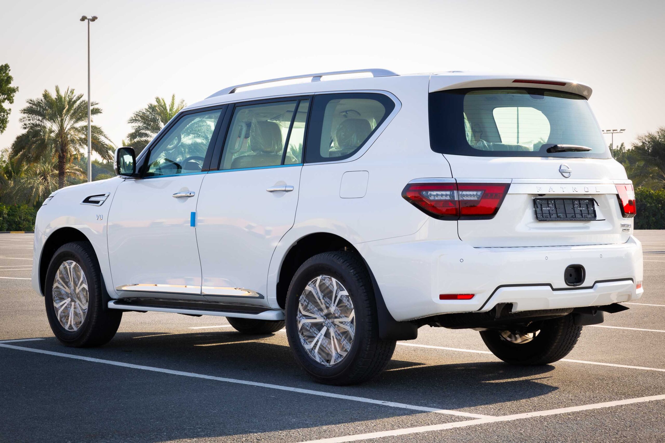 2024 Nissan Patrol LE Titanium – White
