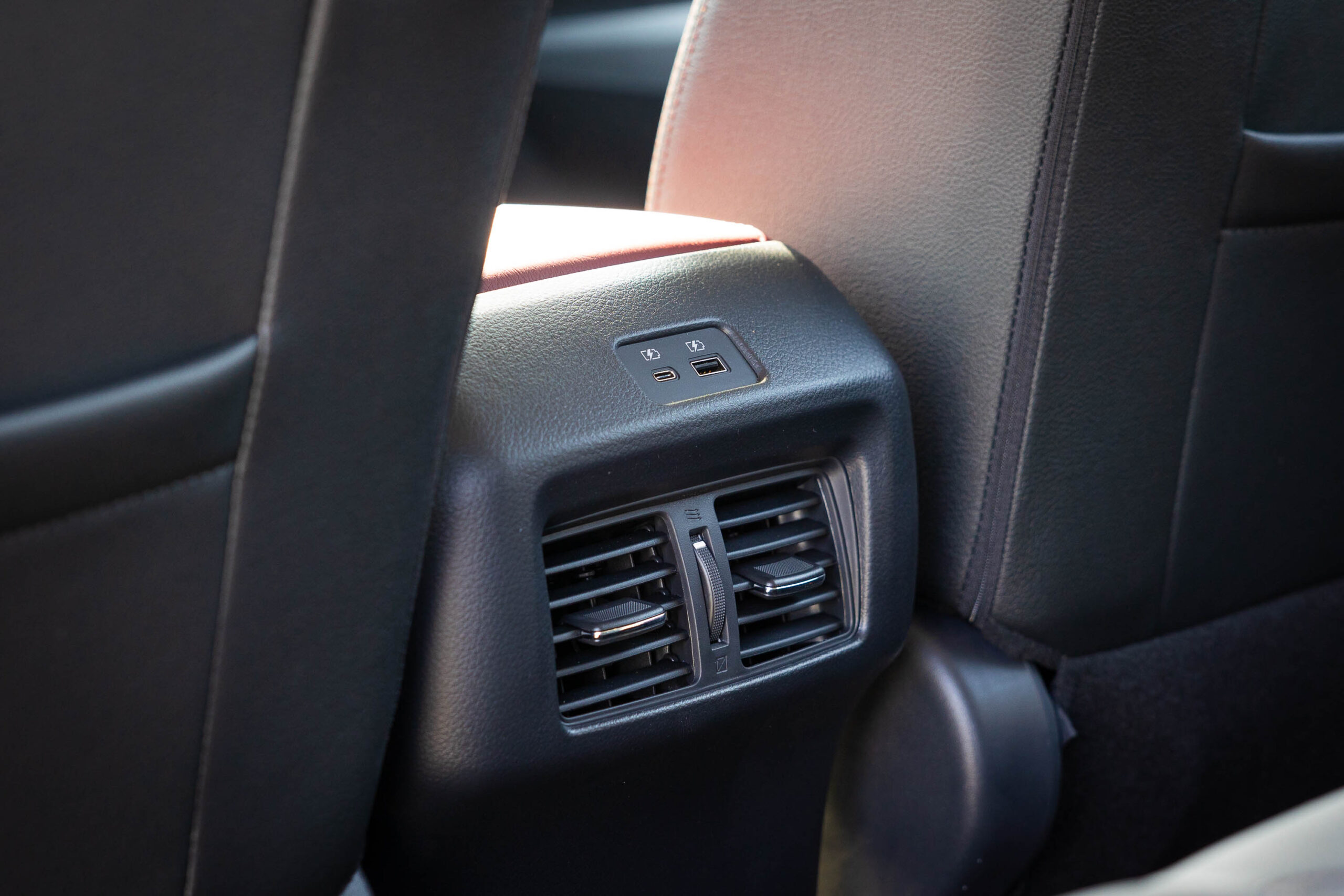 Nissan X-Terra 2023 – White