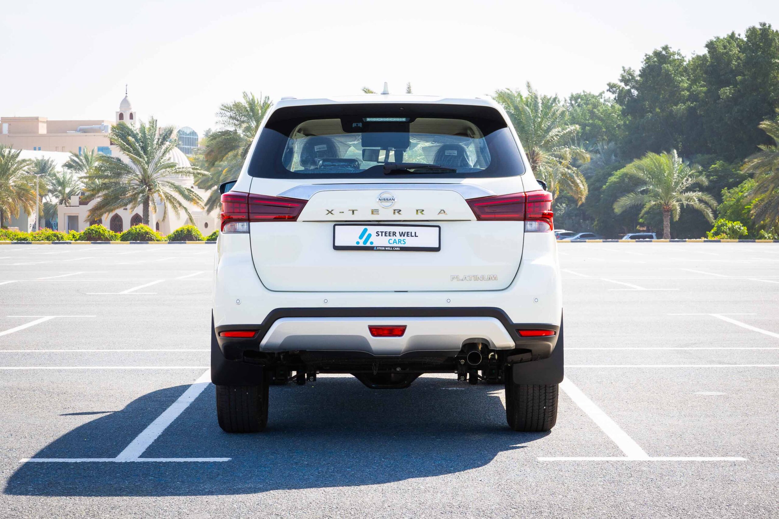 Nissan X-Terra 2023 – White