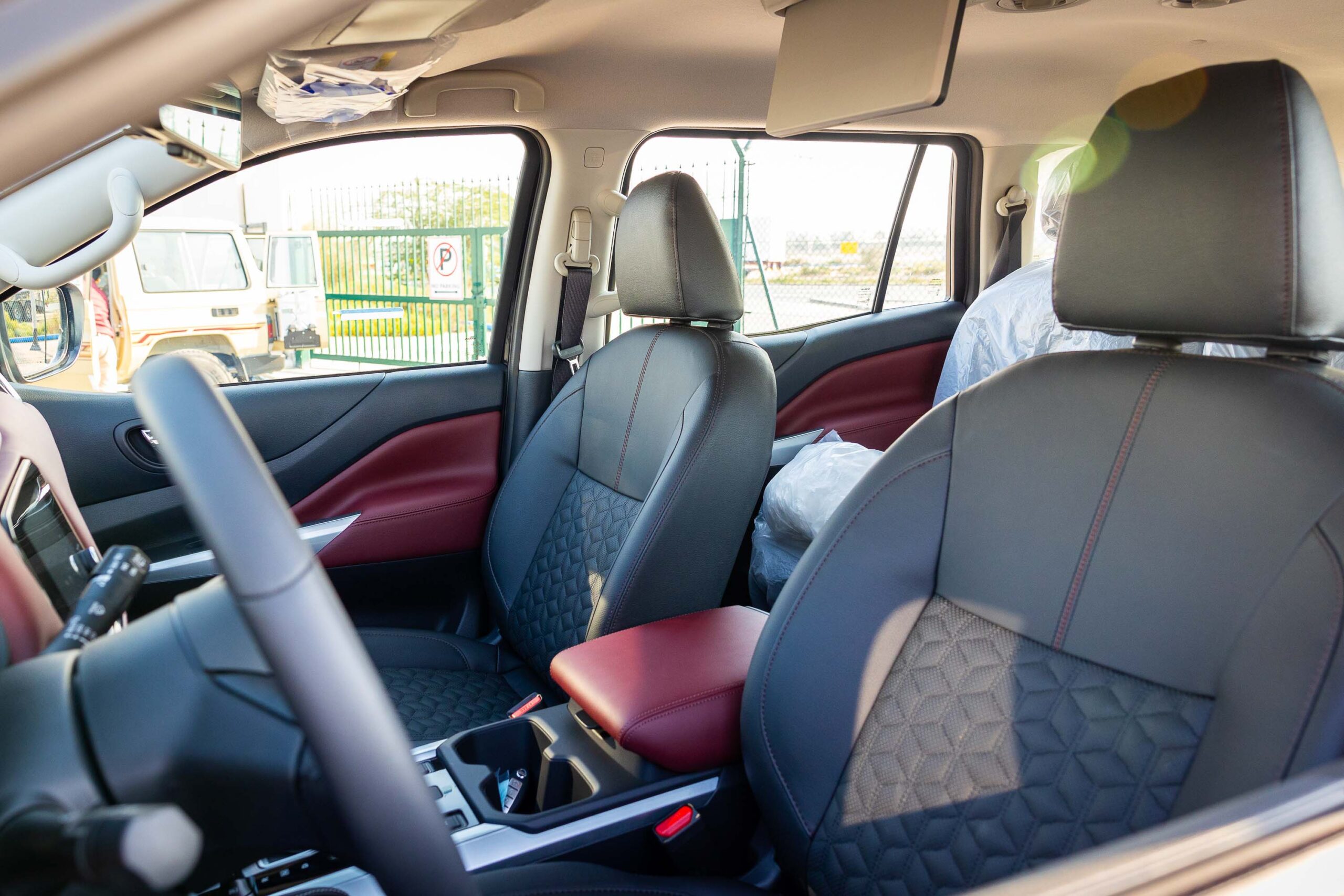 Nissan X Terra 2023 Platinum – Silver