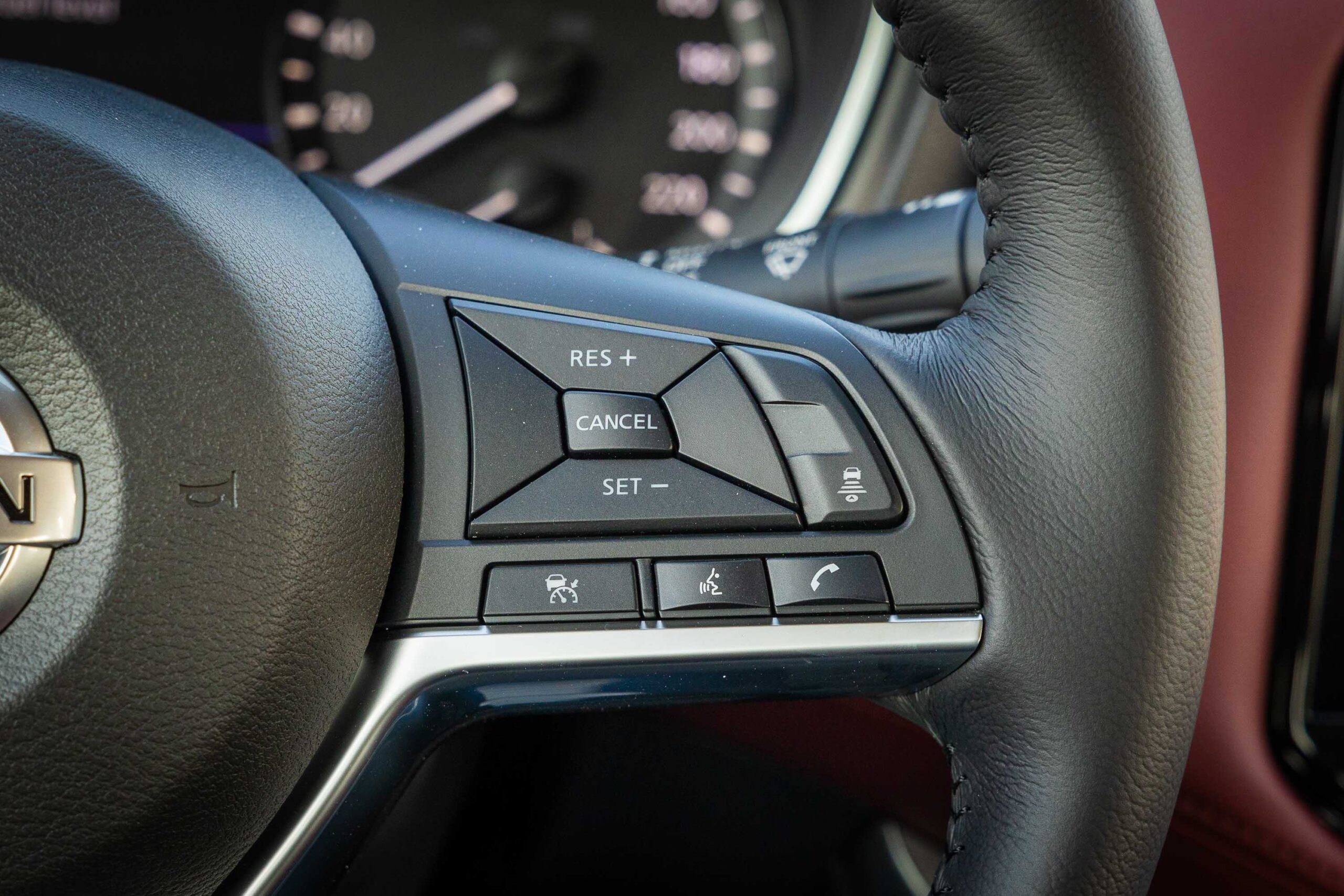 2023 Nissan X-Terra Platinum – White