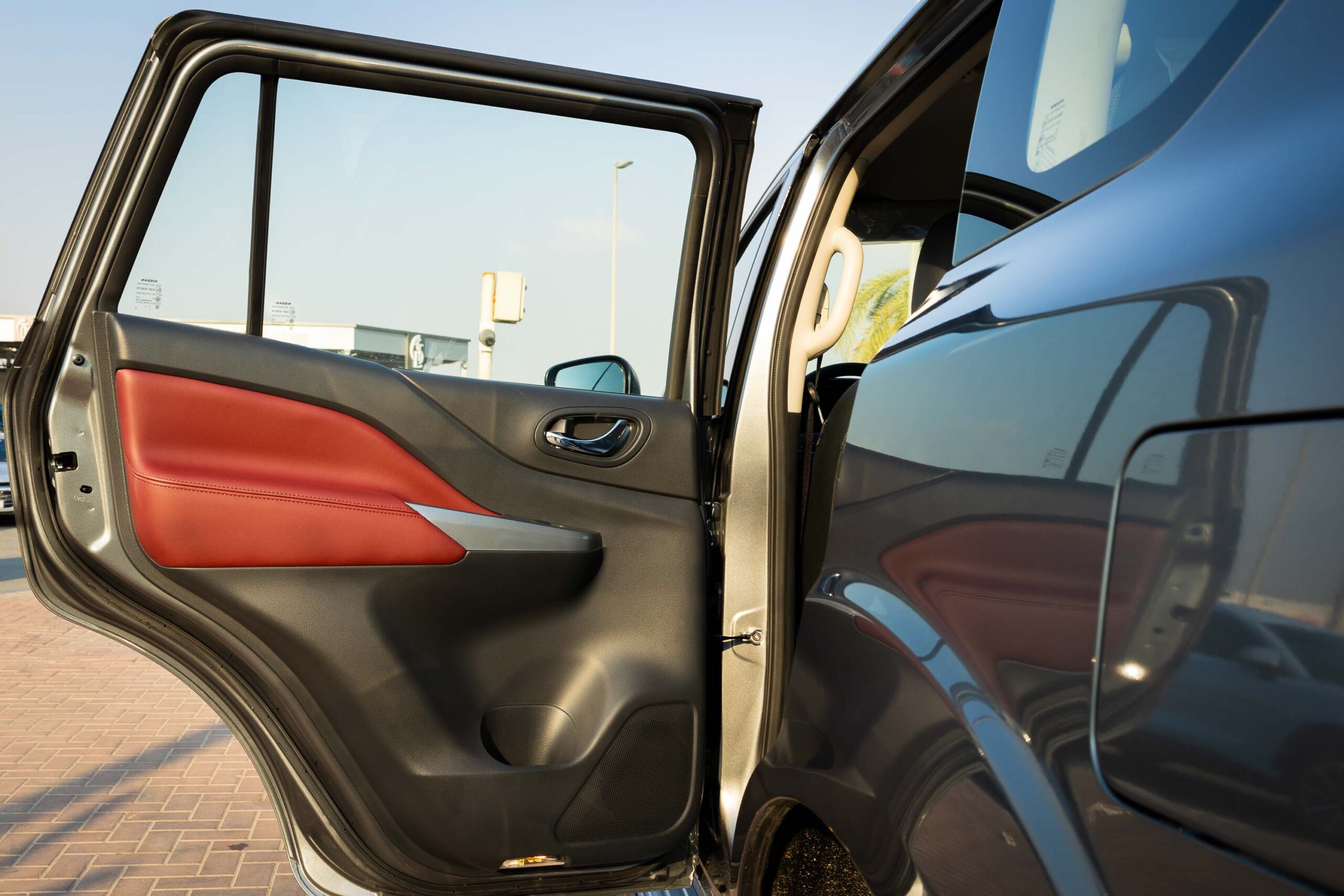 Nissan X Terra 2023 Platinum – Silver