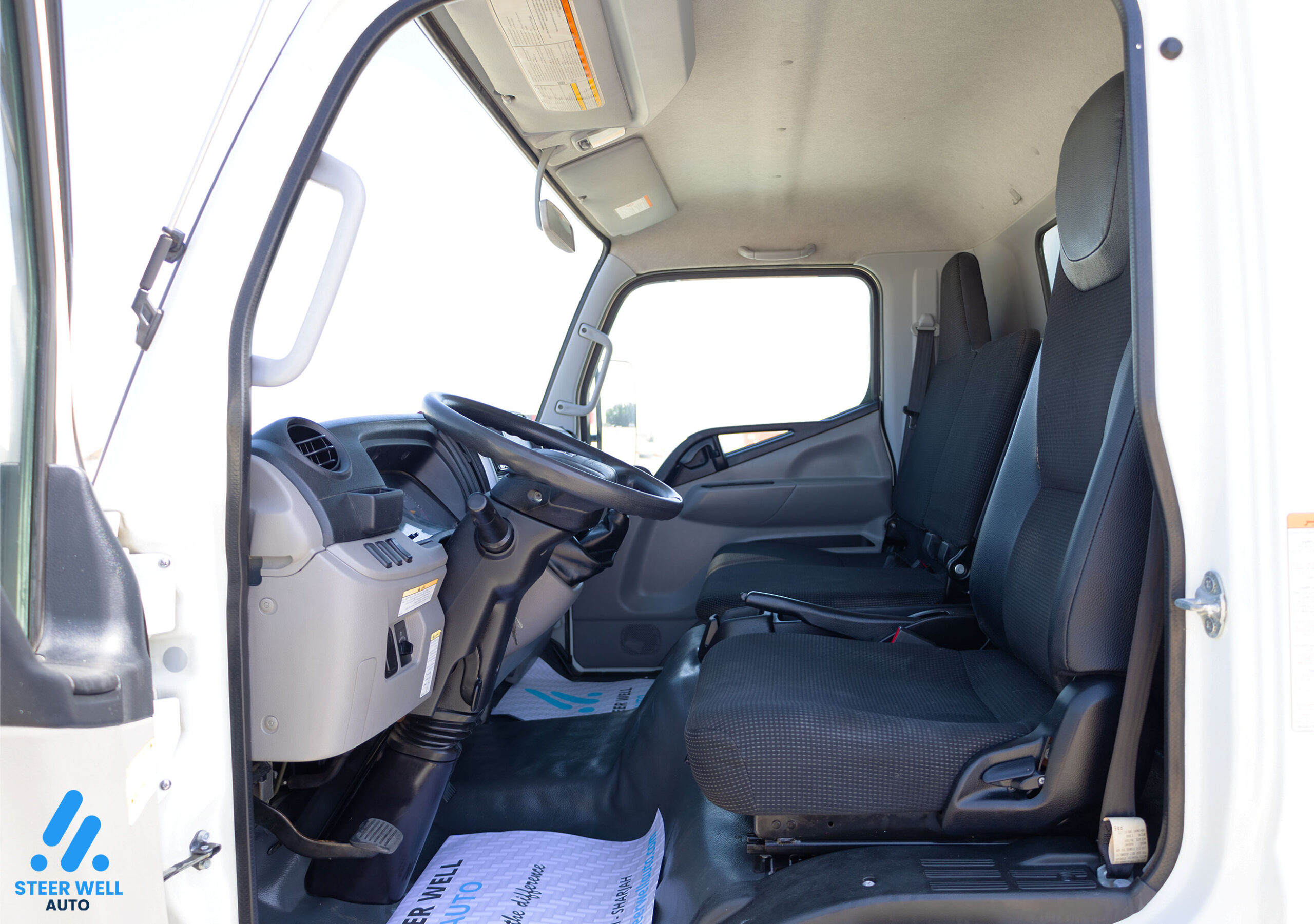 Box trucks for sale In UAE