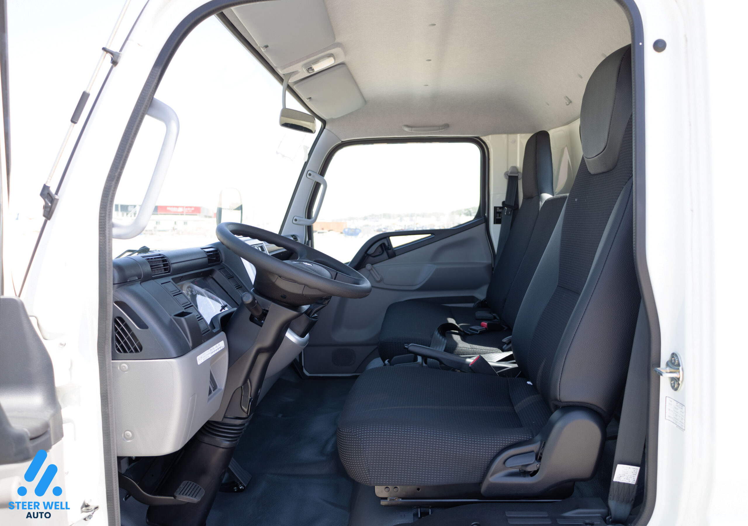 2023 Mitsubishi Canter Fuso