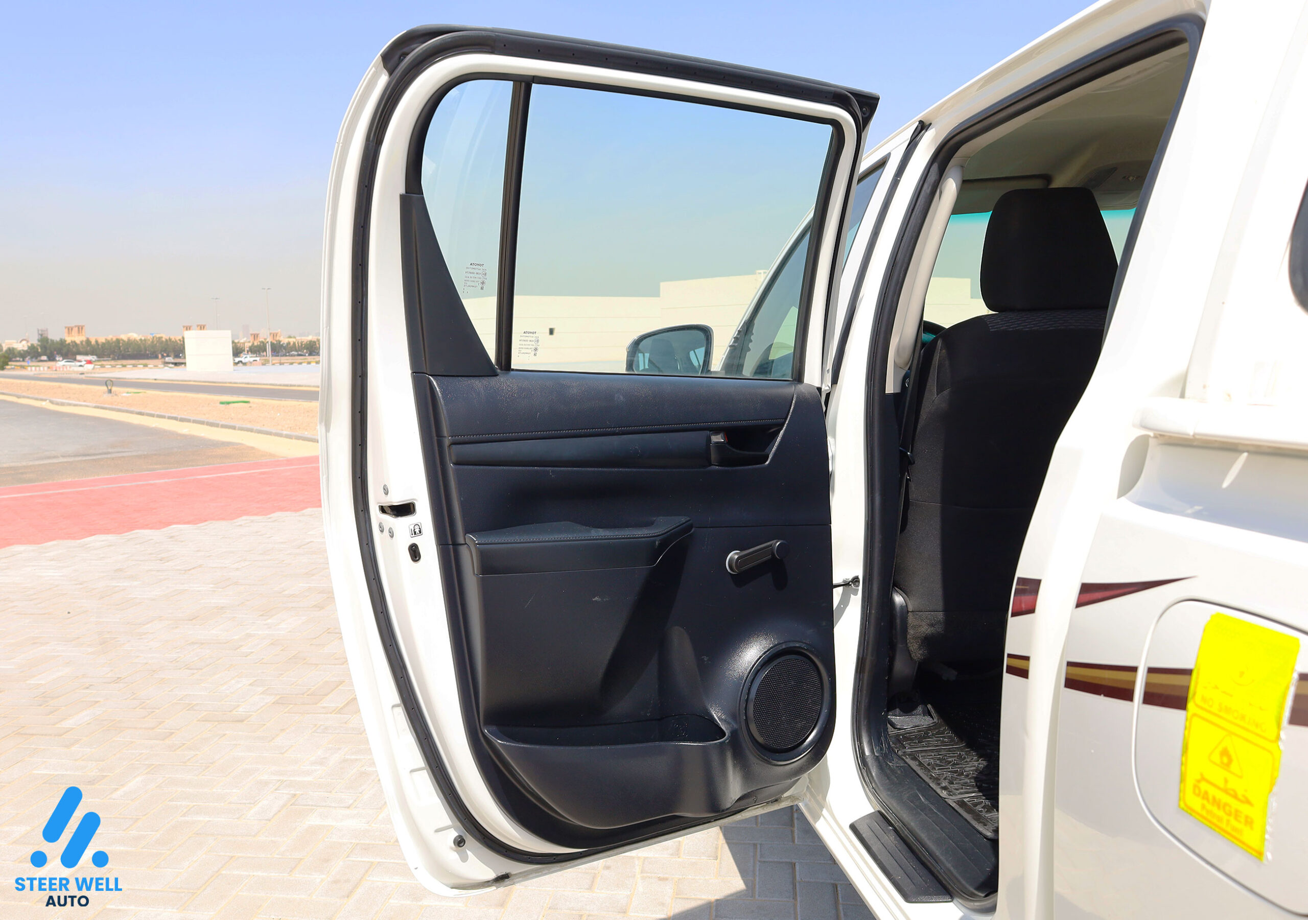 Toyota Hilux 2019 GL – White